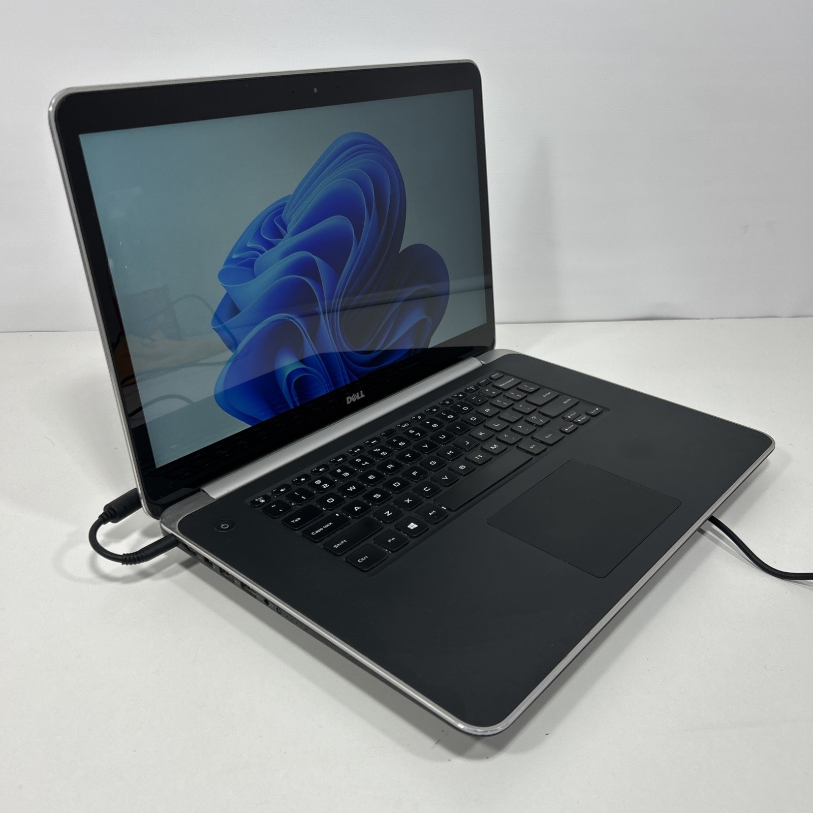 Dell Precision M3800 i7-4702HQ 16GB RAM 240GB SSD W11P Quadro K1100M Needs🔋