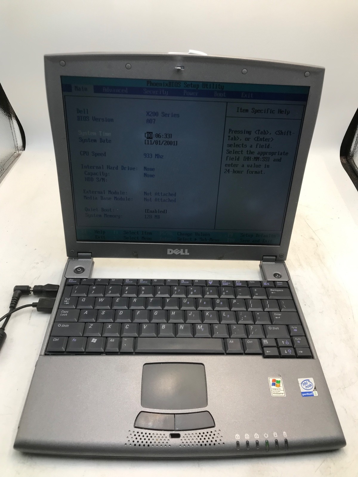Dell X200 Intel Pentium III 933MHz 12″ Laptop 128MB RAM- BAD KEYBOARD- MZ