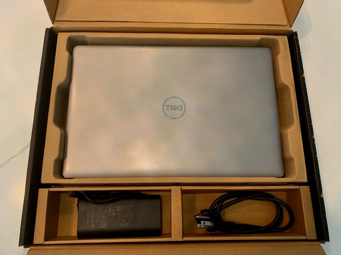DELL LATITUDE 5550 INTEL CORE ULTRA 7 165H 16GB DDR5 512GB NO OS INSTALLED!!!