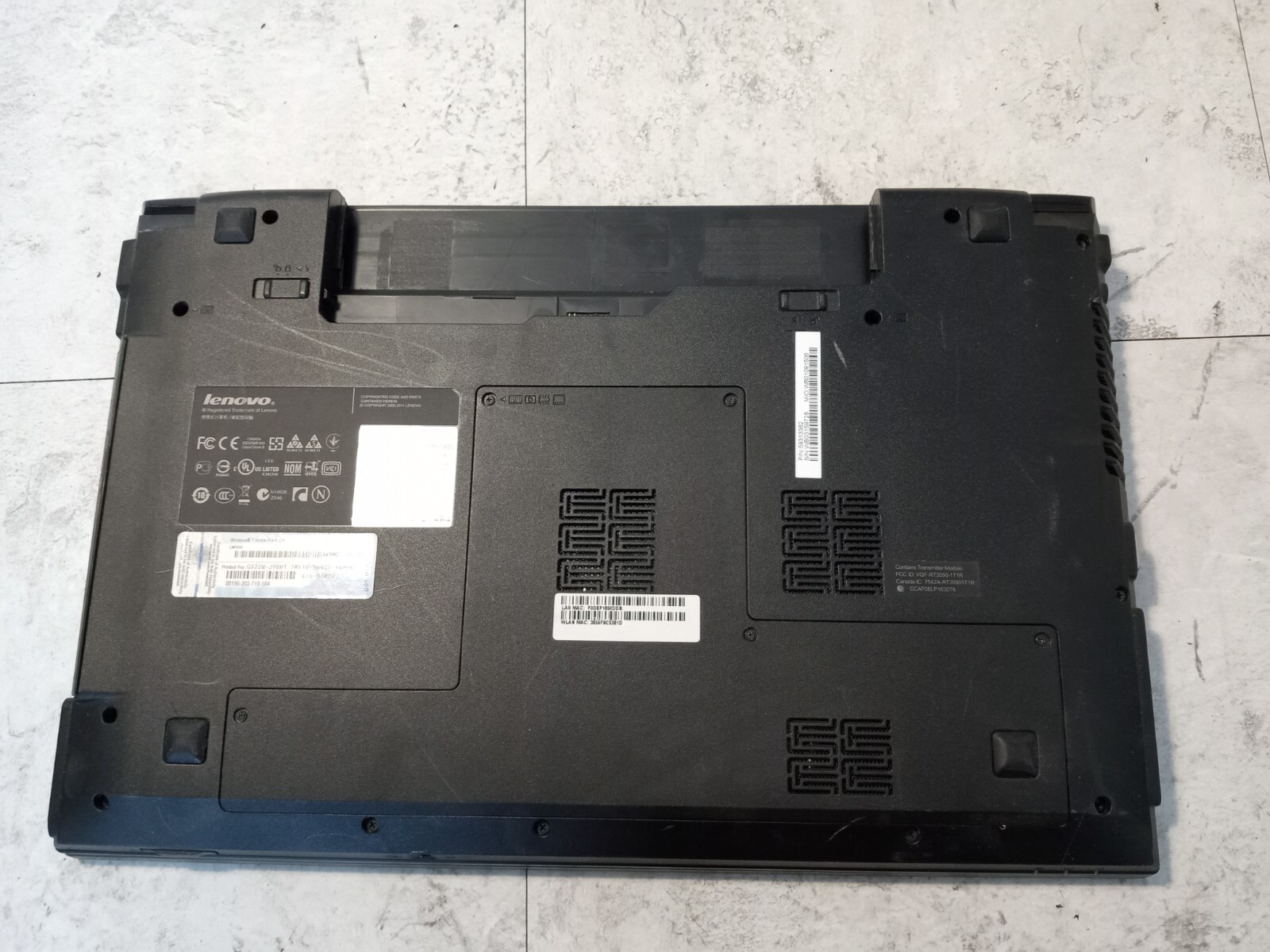 Lenovo B575-1350 15.6″ Laptop AMD E-450 Radeon HD Graphics *READ -FM