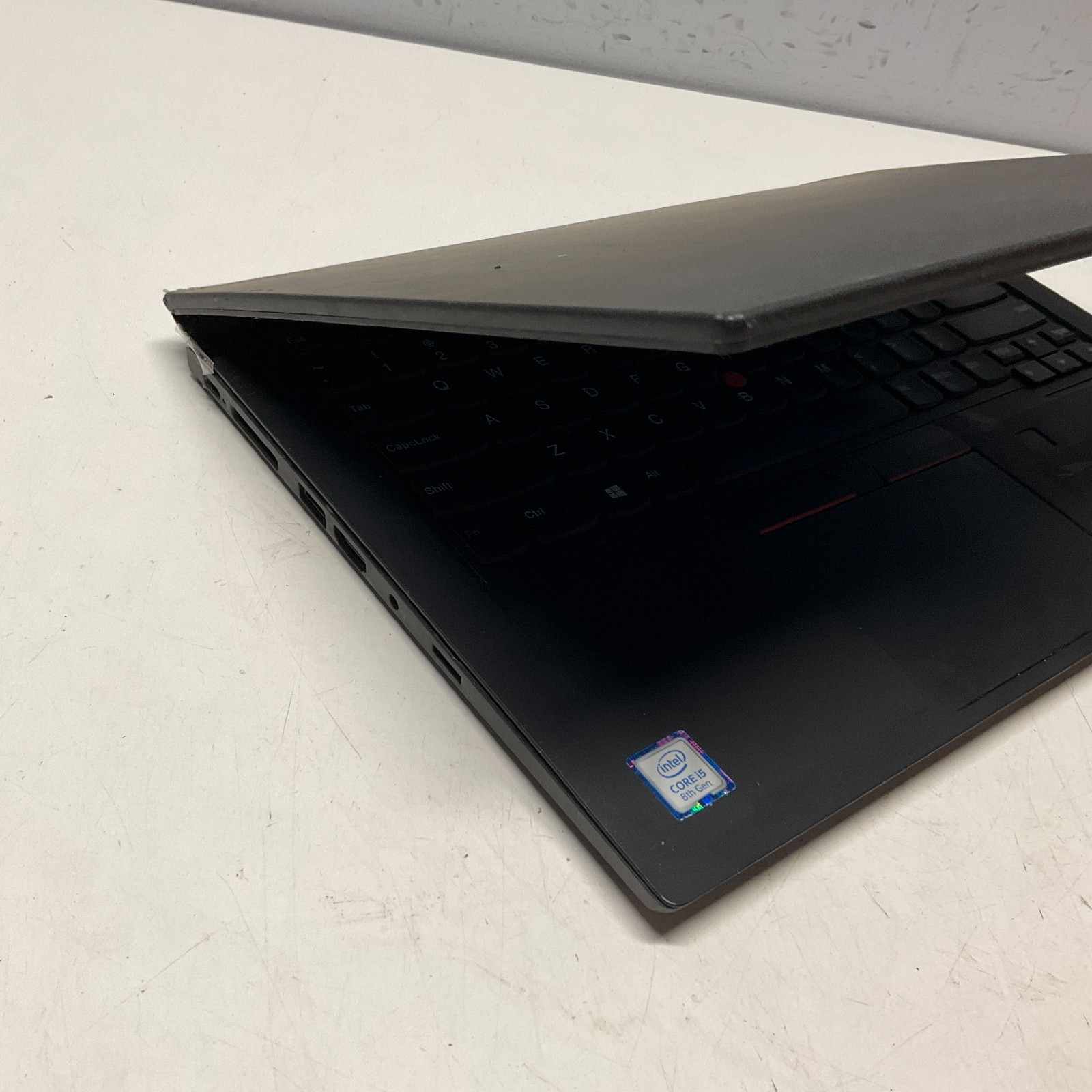 Lenovo Thinkpad T490 Intel Core i5-8265U 8GB 128GB SSD Windows 11 Laptop READ