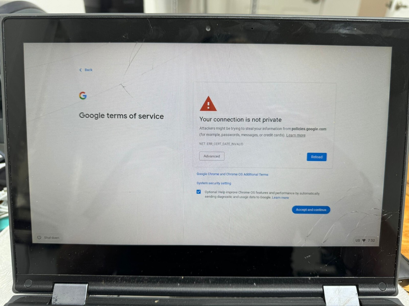 Lenovo 300e Chromebook 2nd Gen 2-in-1 Touch MediaTek 4GB 32gb SSD *SEE PHOTOS*
