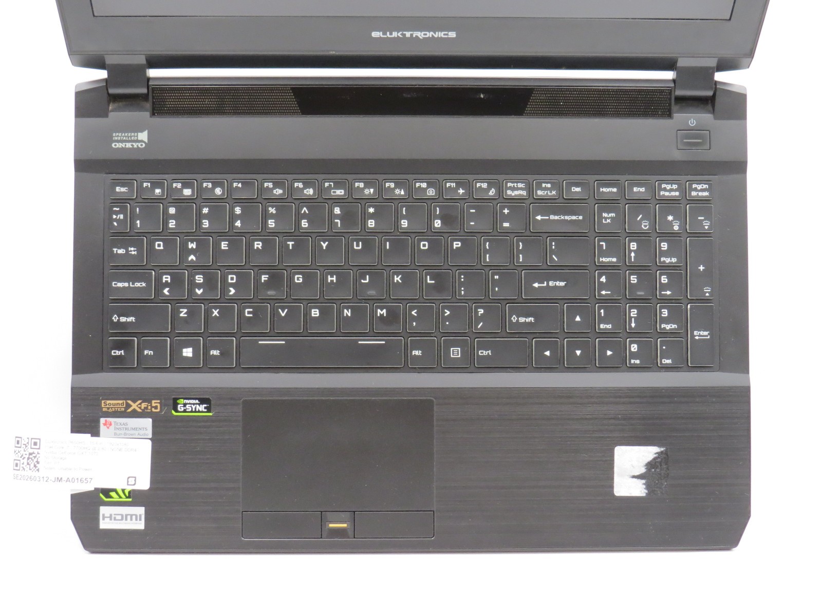 Eluktronics P650HS i7-7700HQ @ 2.8GHz NVIDA GTX 1070 15.6″ No RAM/HDD/OS/AC