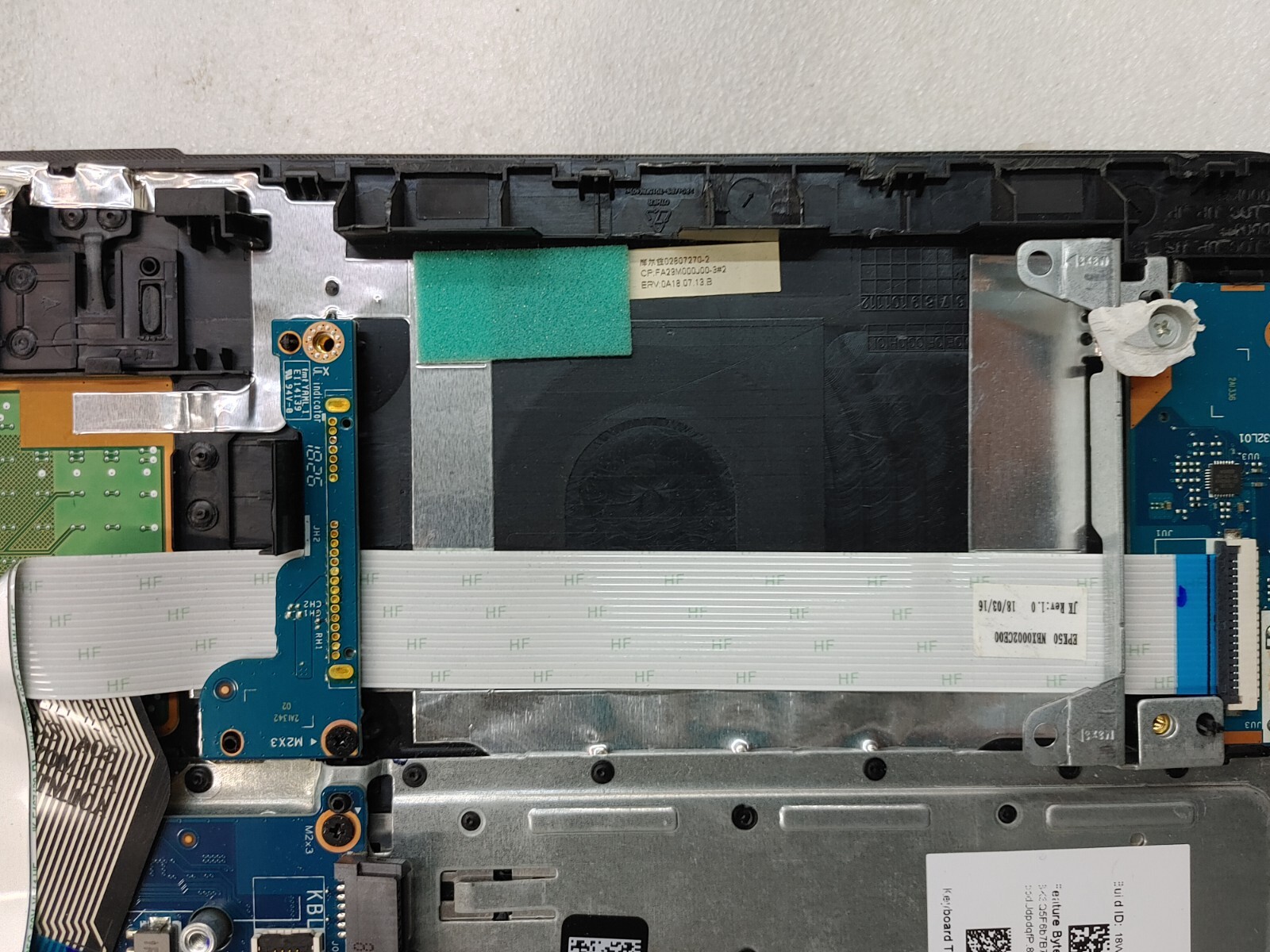 HP 15-DA0XXX 1 Core i5-8250U@ 1.60GHz , NO RAM , NO SSD FOR PARTS ONLY