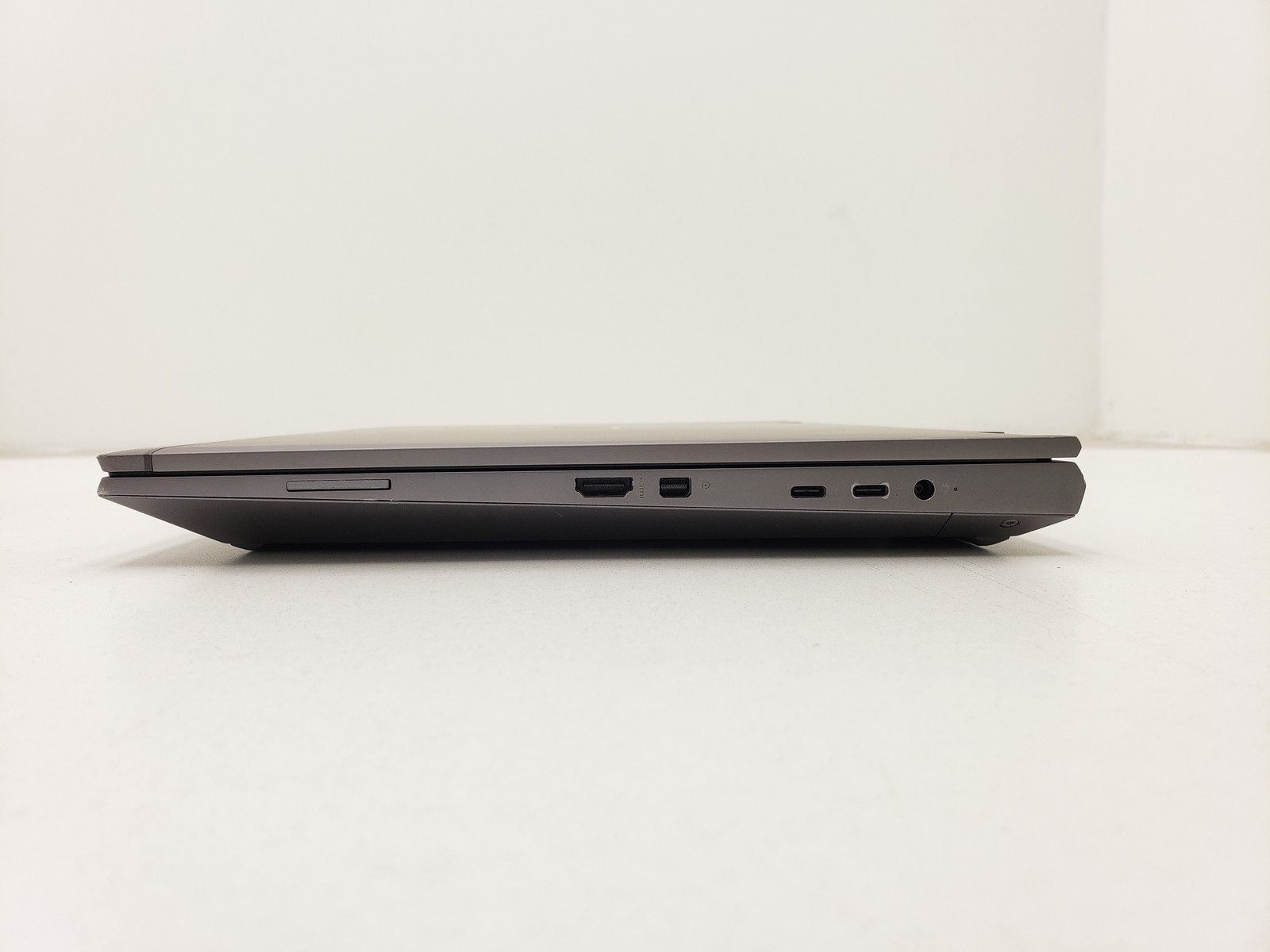HP ZBook Fury 15 G7 i7-10850H 16GB 256GB SSD RTX 3000 Mobile Workstation Win 11.