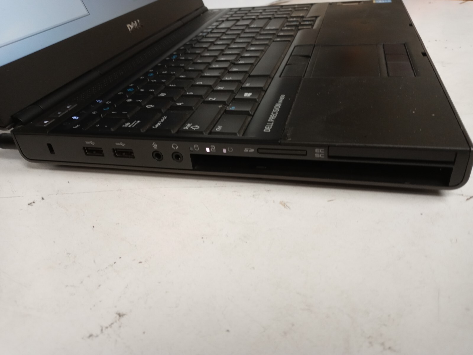Dell Precision M4800 15.6″ FHD Laptop i5-4300 2.6GHz 8GB RAM 0GB HDD NO OS/adate