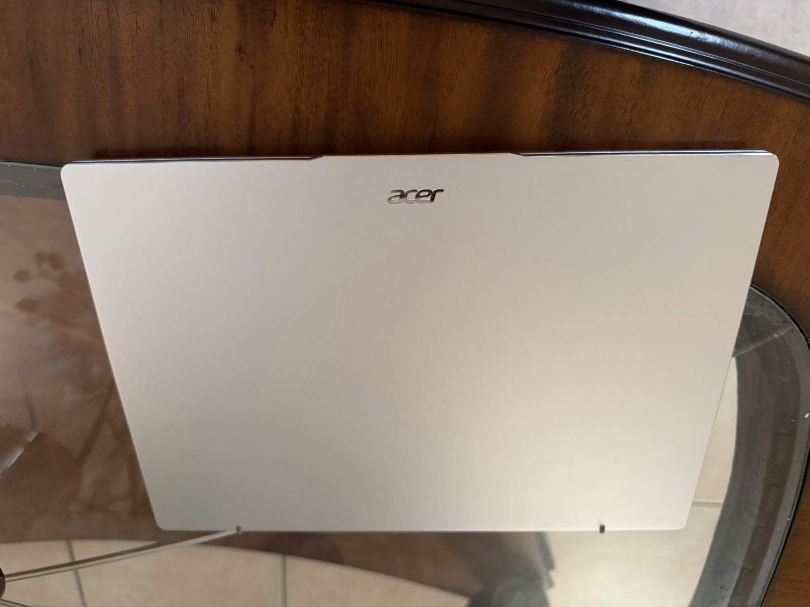 acer Swift Go 14 Intel Evo Thin & Light Laptop | 14″ OLED 2880 x 1800