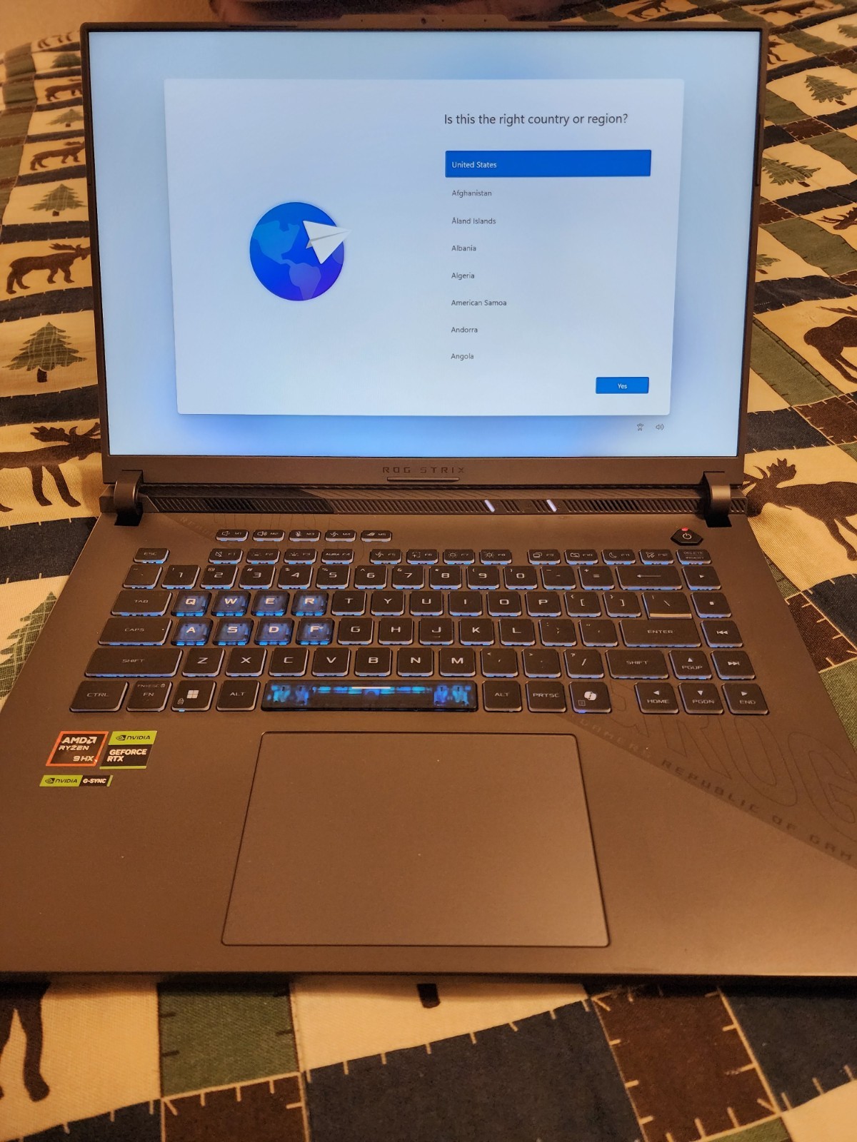 Asus ROG Strix G16 (G614PP-MS96) – AMD R9-8940HX / NVIDIA RTX 5070 (8GB) / 1TB