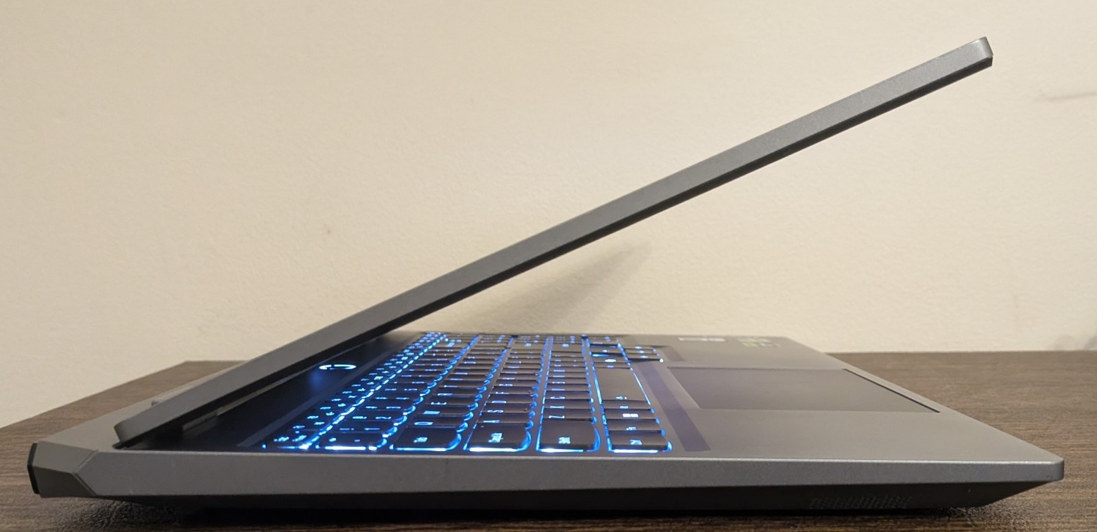 Lenovo LOQ 15.6″ FHD 144Hz (Ryzen 5 7235HS, 12GB/512GB SSD, RTX 4050) Laptop