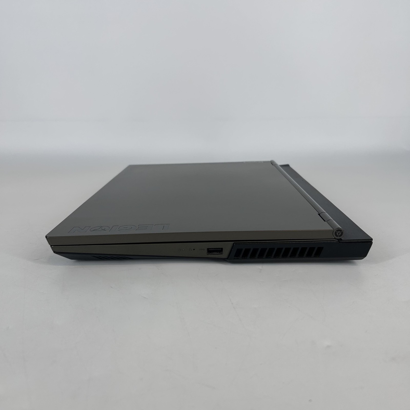 Lenovo Legion 5i 15.6 144Hz FHD i7-10750H 16GB 512GB SSD/1TB HDD GTX 1660 Ti