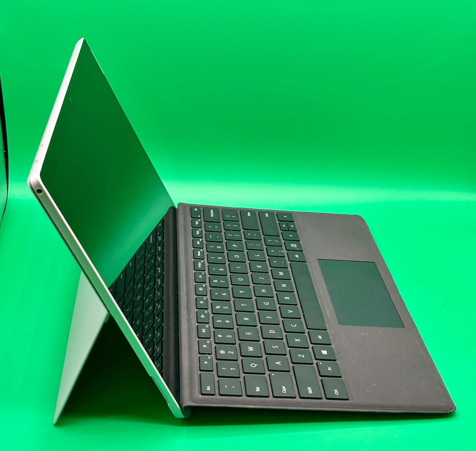 Microsoft Surface Pro 6 1796 12.3″ i5 8GB 256GB SSD Win11 Pro