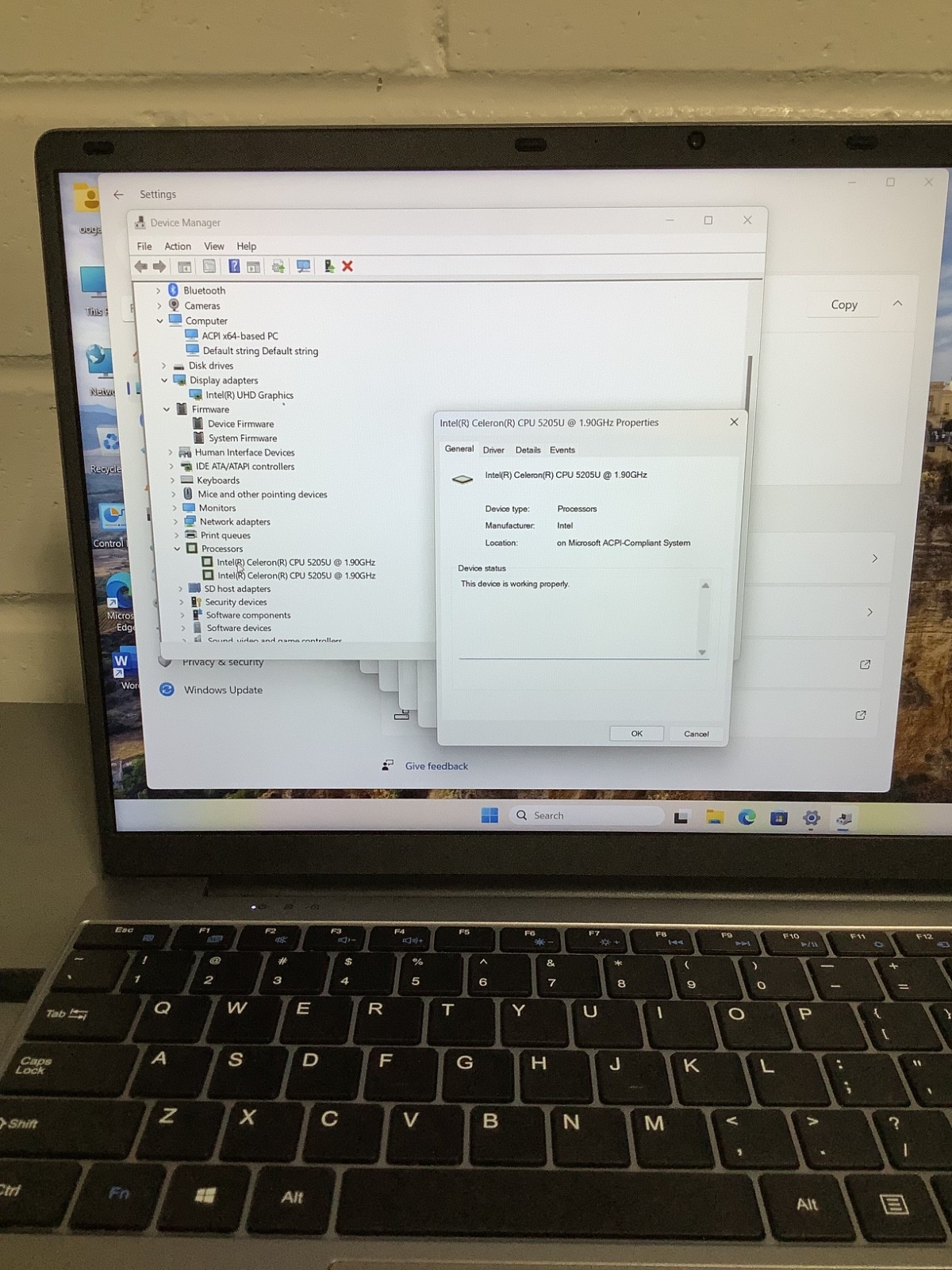 Jumper EZbook S7Hi JNF12 15.6in Laptop 128GB+512GB (JPNLDAD330742)