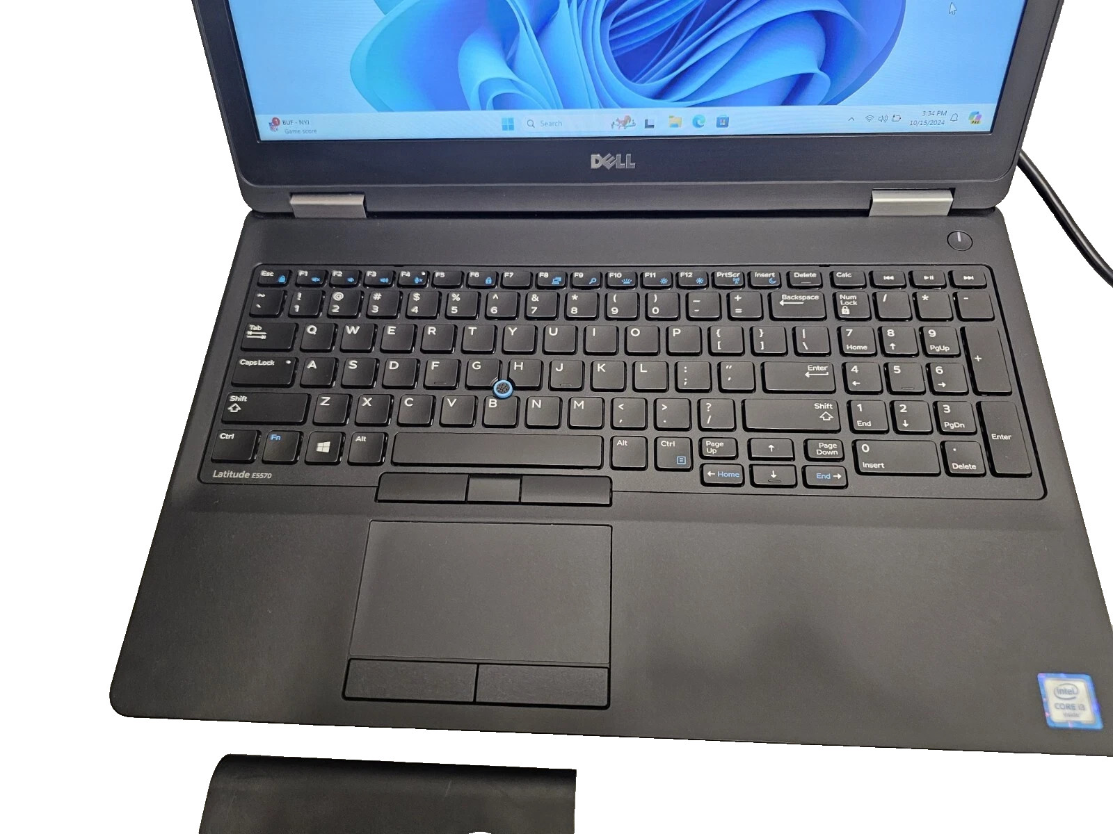 DELL LATITUDE E5570 15.6″ CORE i3-6100U@2.30GHz 8GB RAM 256GB Win 11