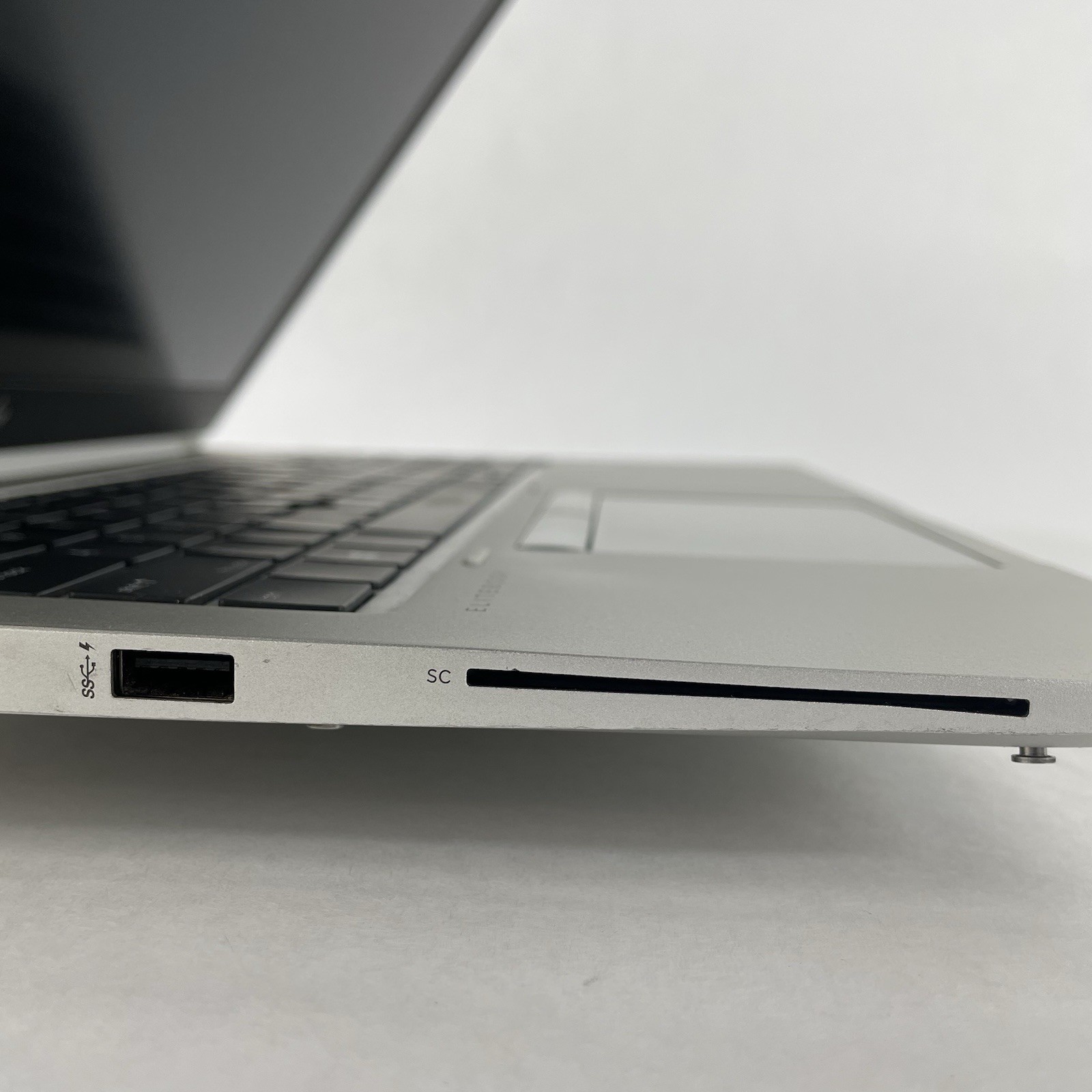 HP EliteBook 850 G6 15.6″ i5-8365U 1.60 GHz 8 GB RAM No SSD/OS/AC/Battery