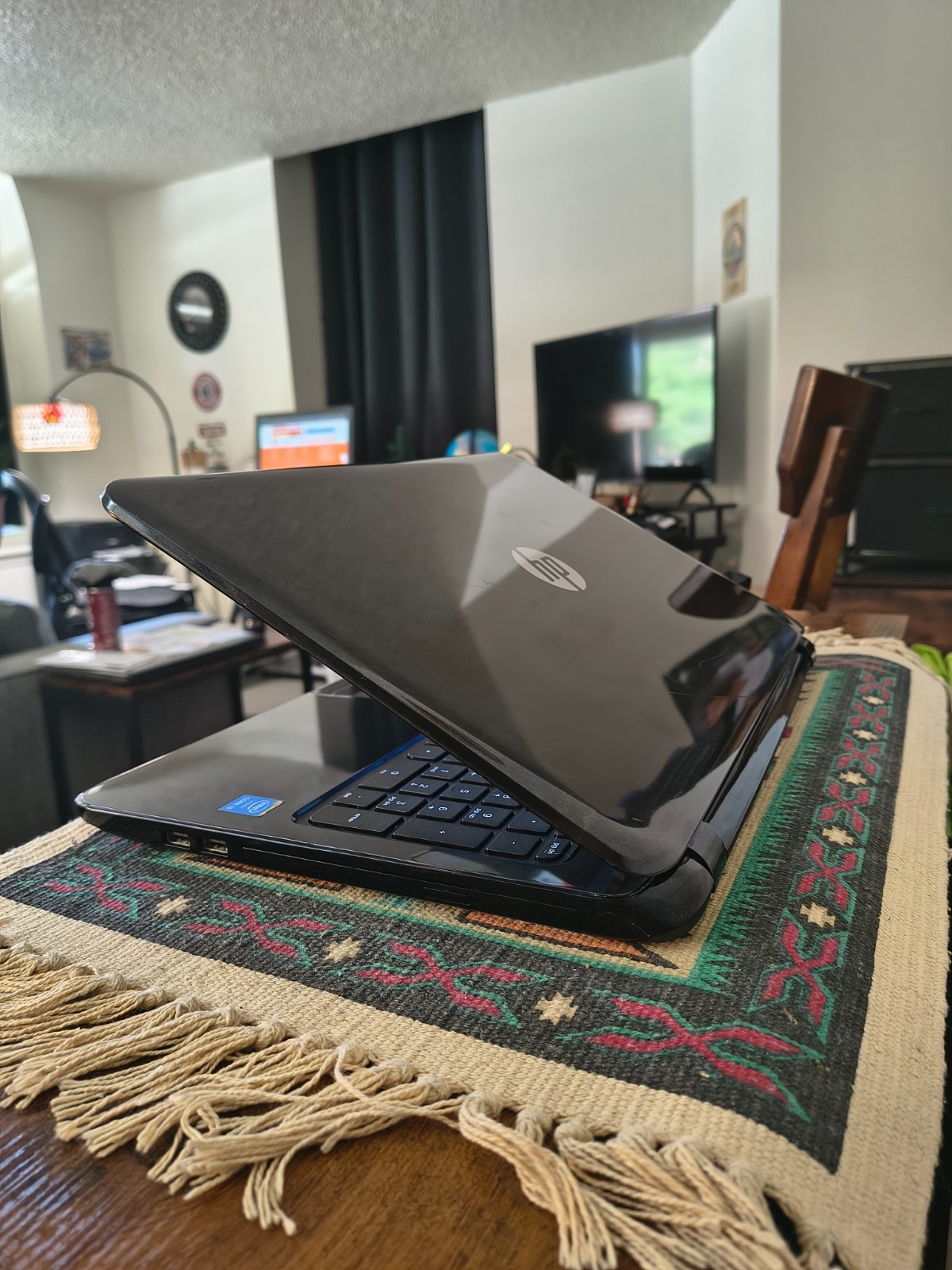 HP 15″ Notebook T/S PC Core i3-4005U@1.7GHz 12GB 240GB SSD Wn11Hm