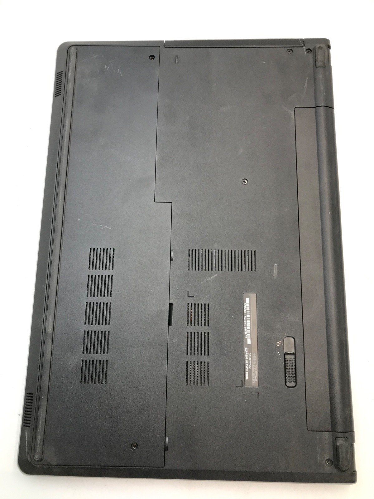 Dell Inspiron 5555 AMD A6-7310 Radeon 4- 2.0GHz 17″- MISSING KEYS-MZ
