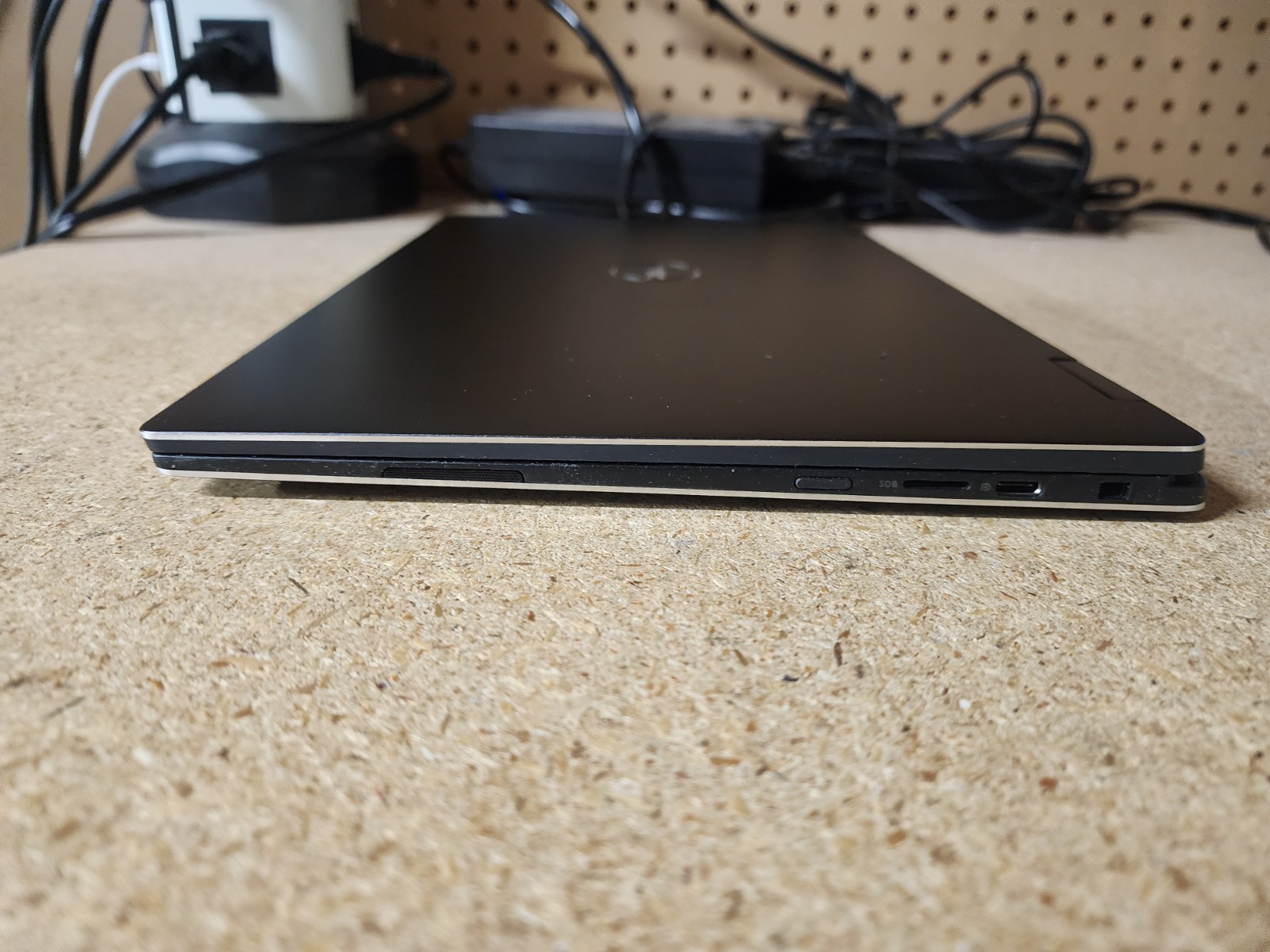 Dell XPS 13 9365 i7-7Y75 1.3GHz 16GB RAM 256GB SSD Win 11 Pro Touchscreen