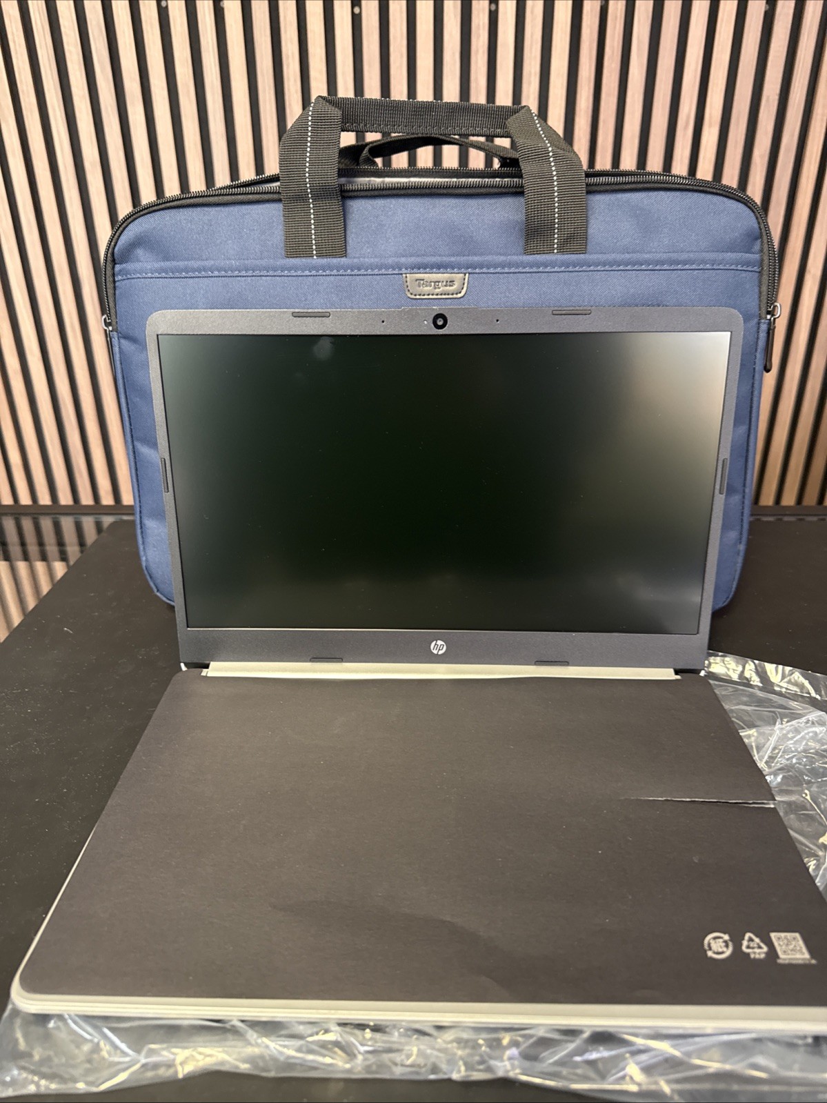 HP Laptop 14-dq6011dx 14″ Intel N150 16GB DDR4 128GB UFS SSD Windows 11