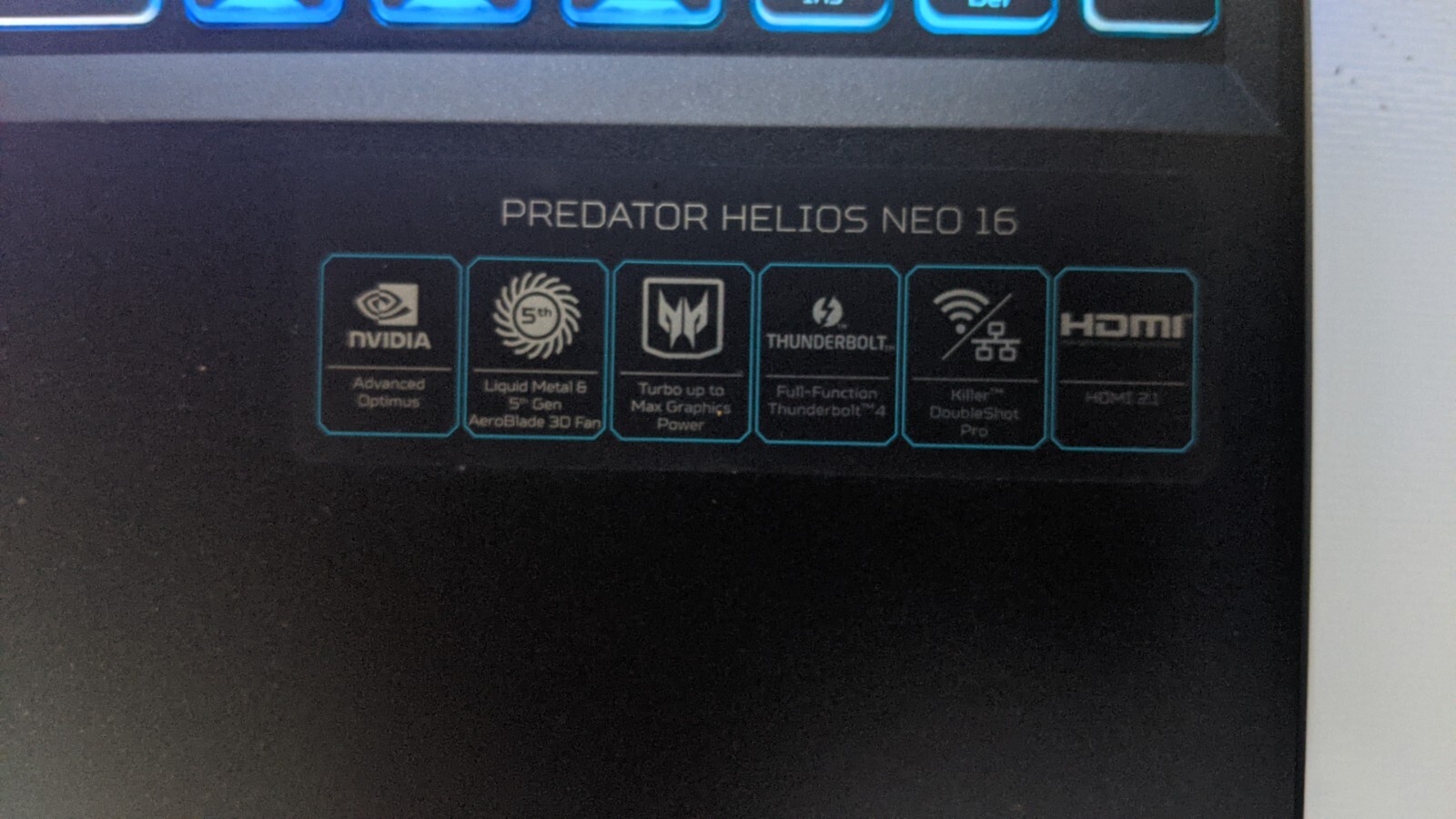 165Hz Acer Predator 4K/VR Gaming Laptop Gen13 i5 14Core RTX 4050 500SSD 24GB-Ram