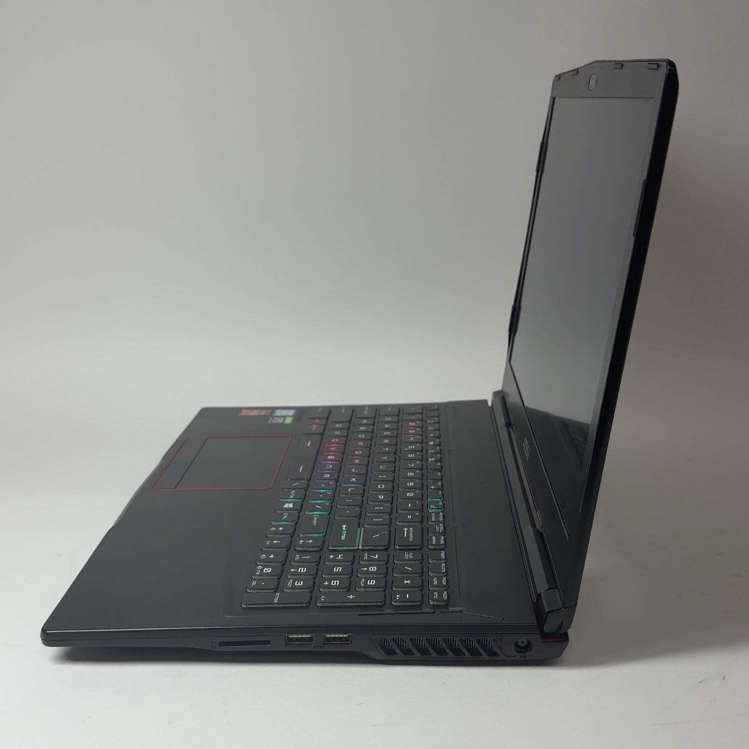 MSI Raider GE63 9SE 15.6″ i7-9750H 2.6GHz 32GB RAM 1TB SSD GeForce RTX 2060