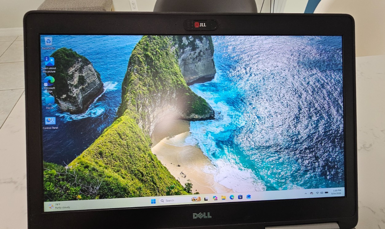 Dell Precision 7520 15.6″ FHD Intel i7-7820HQ 2.9GHz 16GB 512GB Quadro M2200