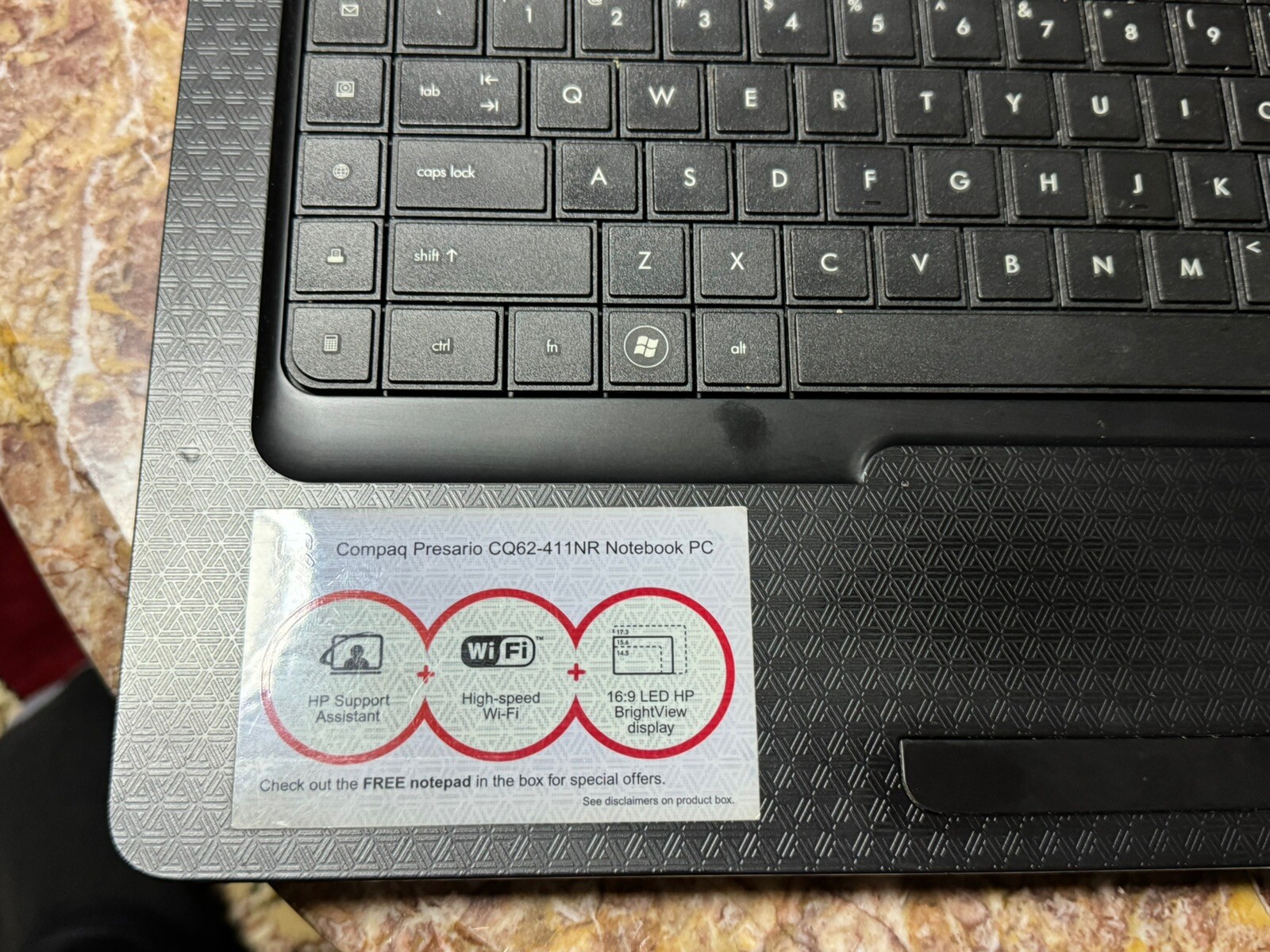 HP Compaq Presario CQ62 15.6 WINDOWS 7 Intel Celeron 2.20GHZ, 3gb Ram, 300gbHDD