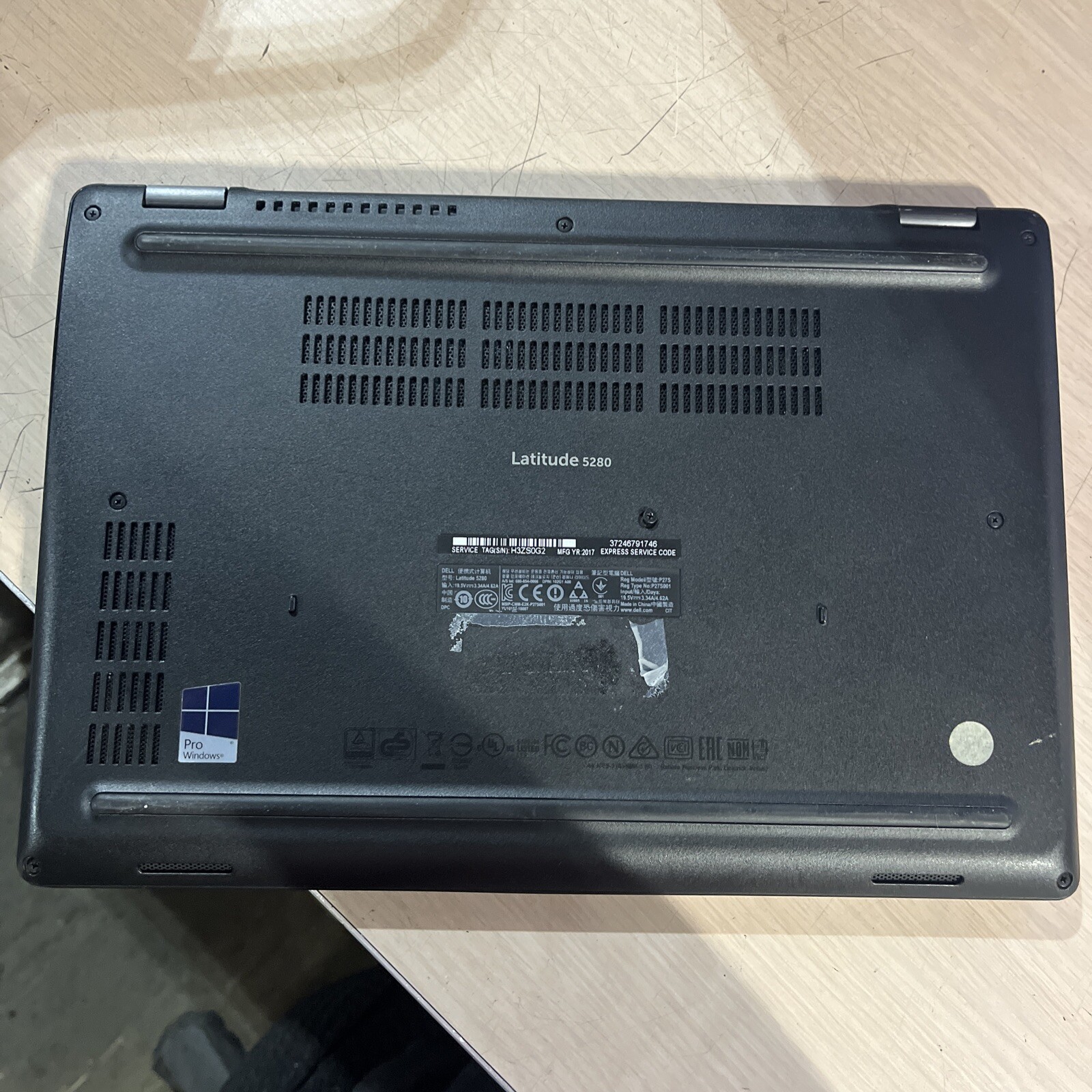 DELL LATITUDE 5280 INTEL CORE I3-7100U 2.40GHZ 8GB RAM NO HD “