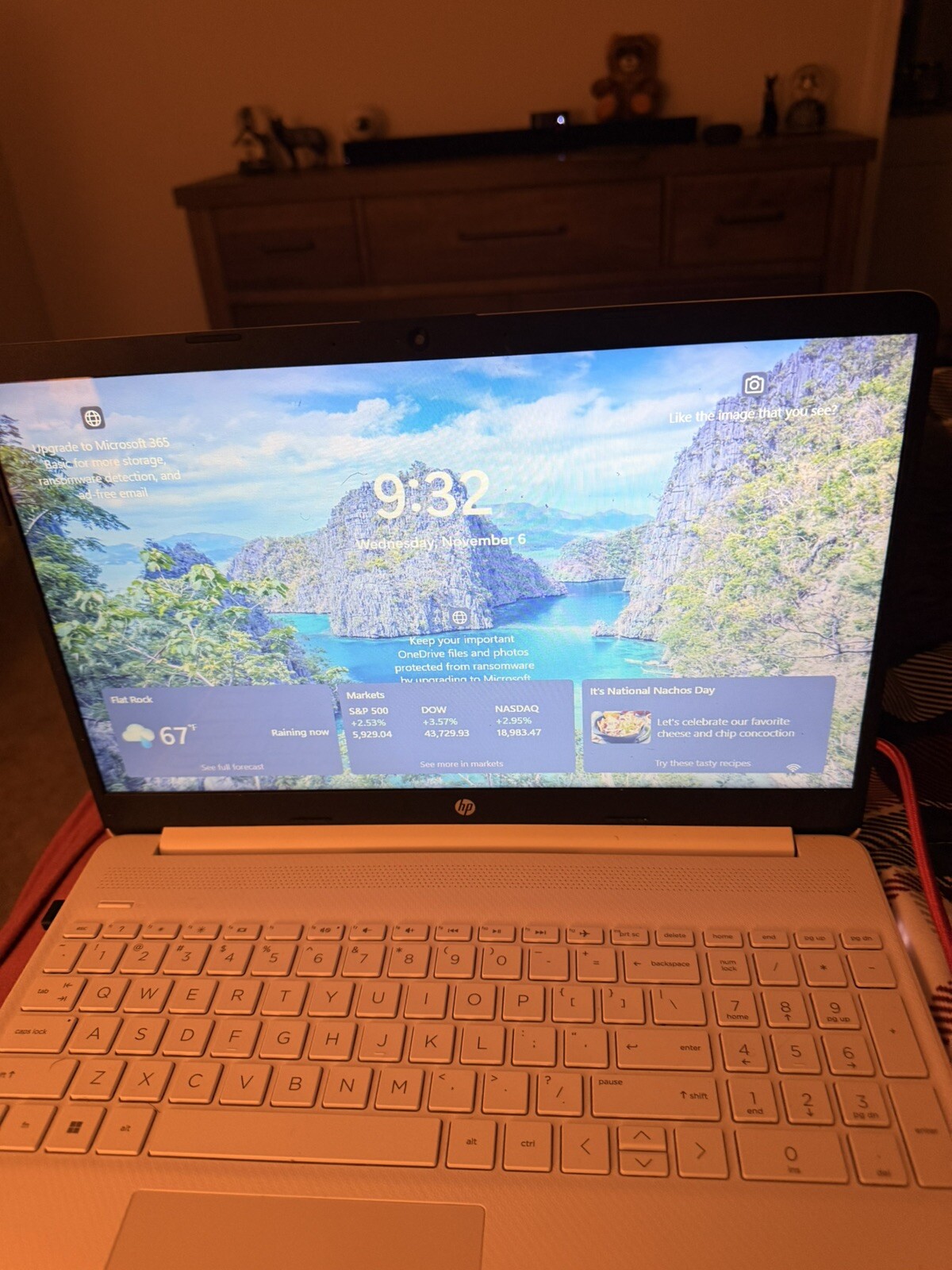 HP 15-dy2000 15-dy2042r 15.6″ Notebook