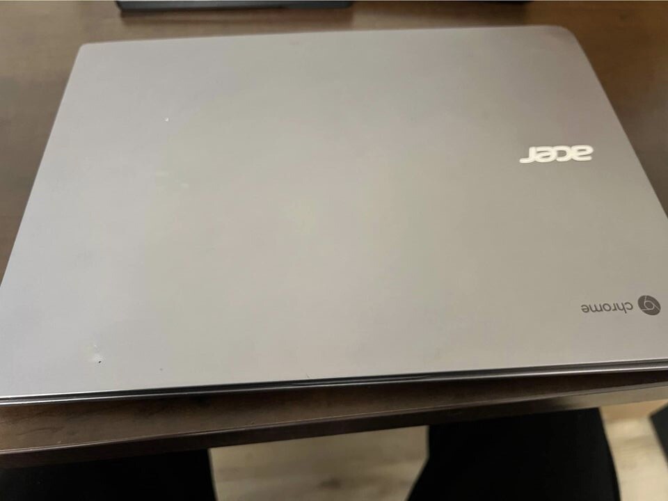 Acer Chromebook 714 CB714-1WT-3447 14″ Full HD, Touchscreen, Intel i3-8130U