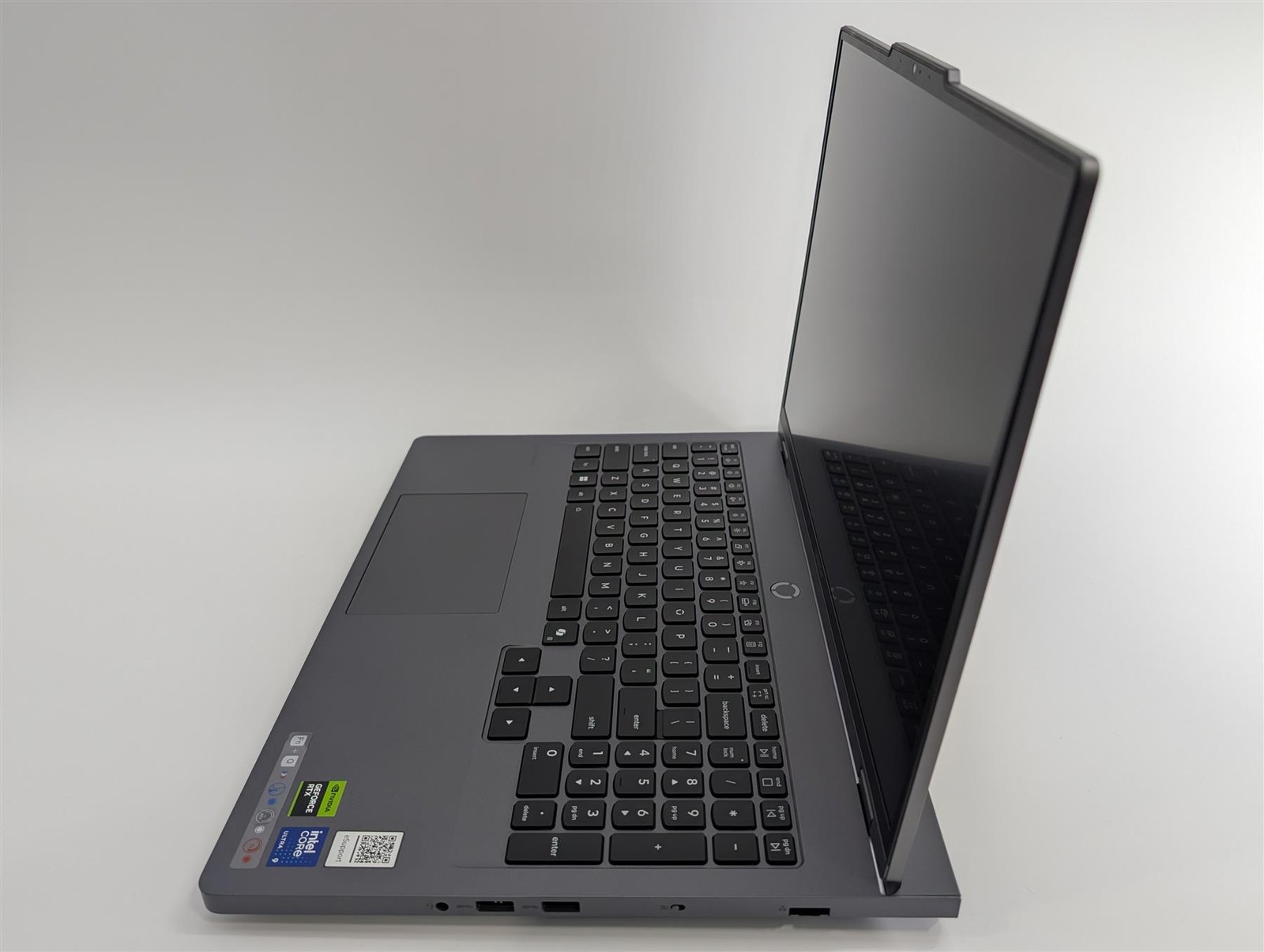 Lenovo Legion 5 16IAX10 32 GB RAM 1 TB SSD Used Excellent