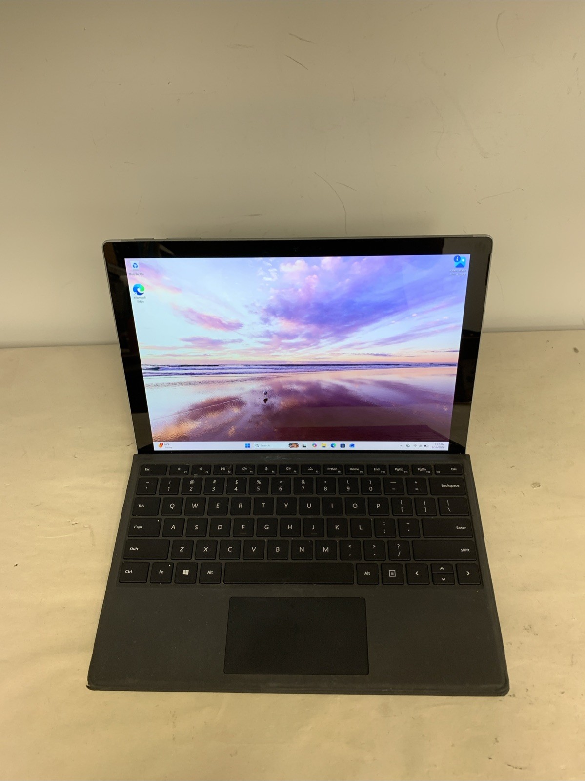 Microsoft Surface Pro 6 1796 Intel i5-8350U 8GB RAM 256GB SSD Win11 Pro