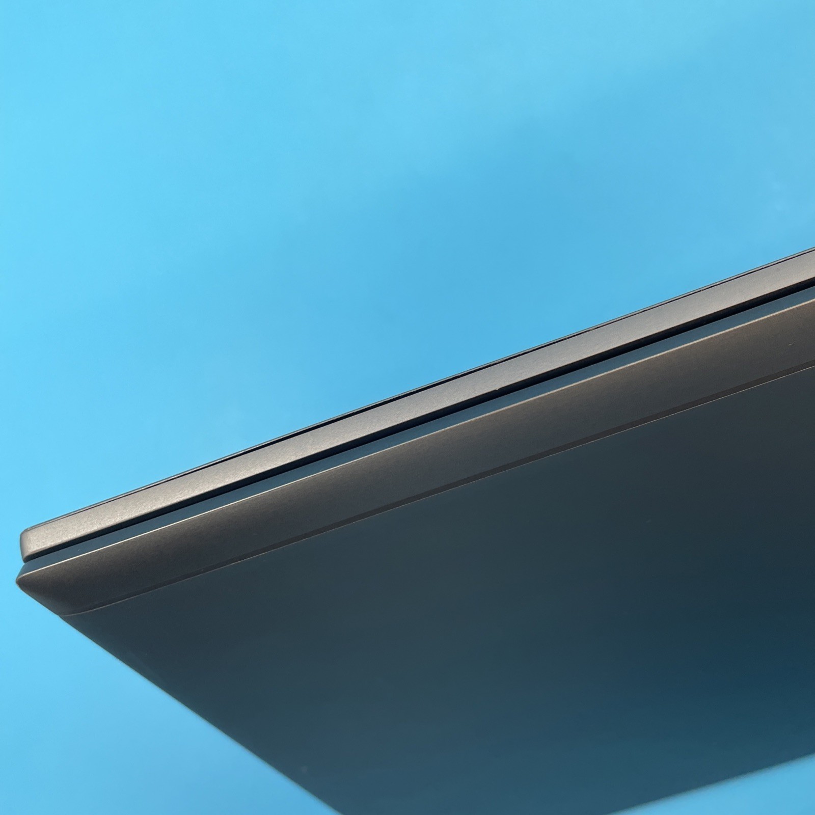 HP ZBook Fury G7 | i7-10850H | 32GB RAM | 256GB SSD | T2000 | W11 PRO | 72% BATT