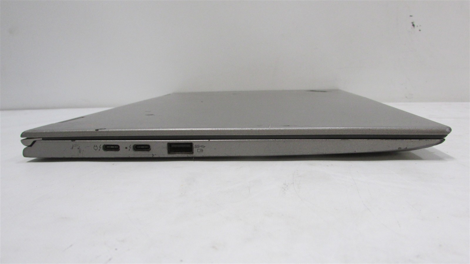 Lenovo Thinkpad X1 Yoga i7-8650U 1.9GHz 16GB RAM 256GB NVME 14″ W11 Pro COSM DMG