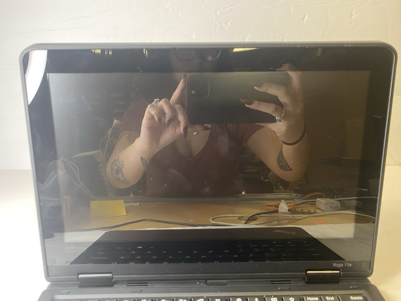 Lenovo ThinkPad Yoga 11e 11.6in 2 in 1 flip TouchScreen Windows 10