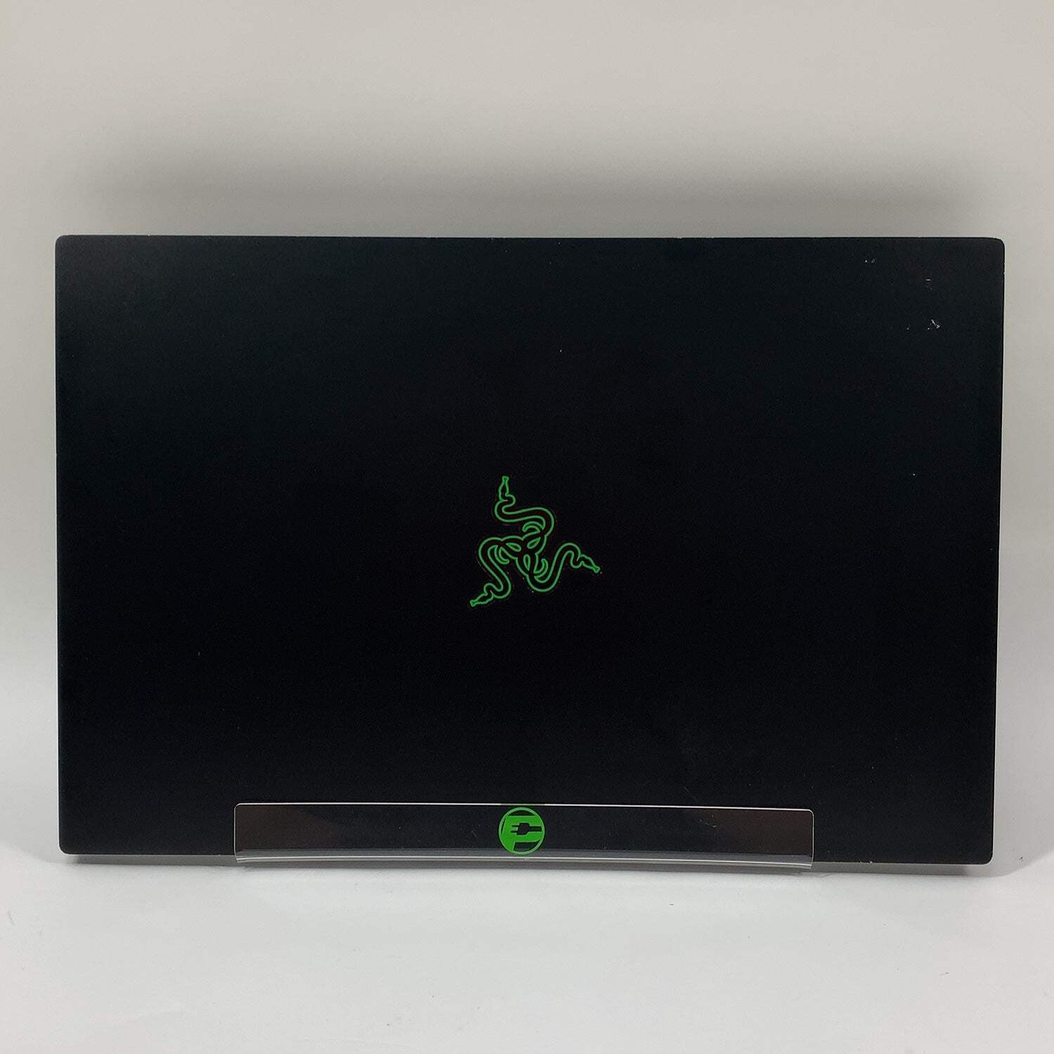 Razer Blade 15 RZ09-0421 i7-12800H 2.4GHz 16GB RAM 1TB SSD GeForce RTX 3070 Ti