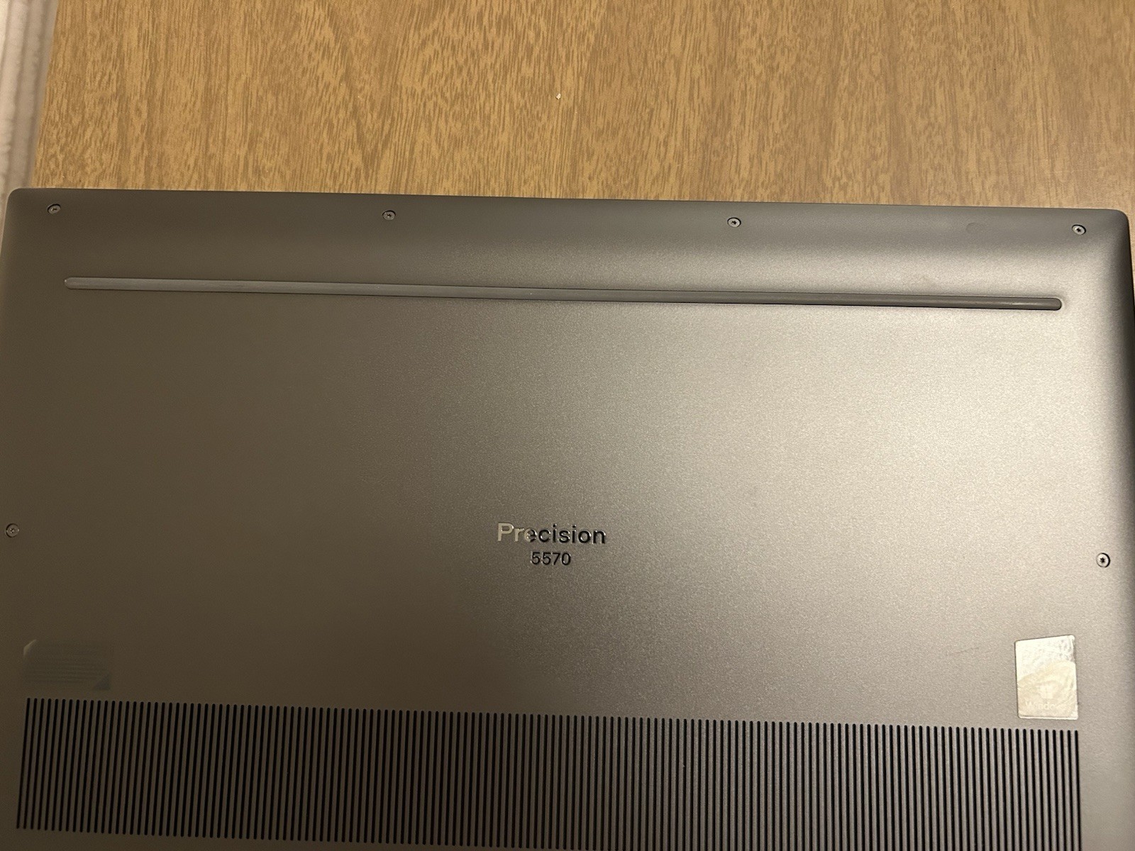 Dell Precision 5570 15.6″ i7-12700H 32GB Integrated Win 11 READ DESCRIPTION