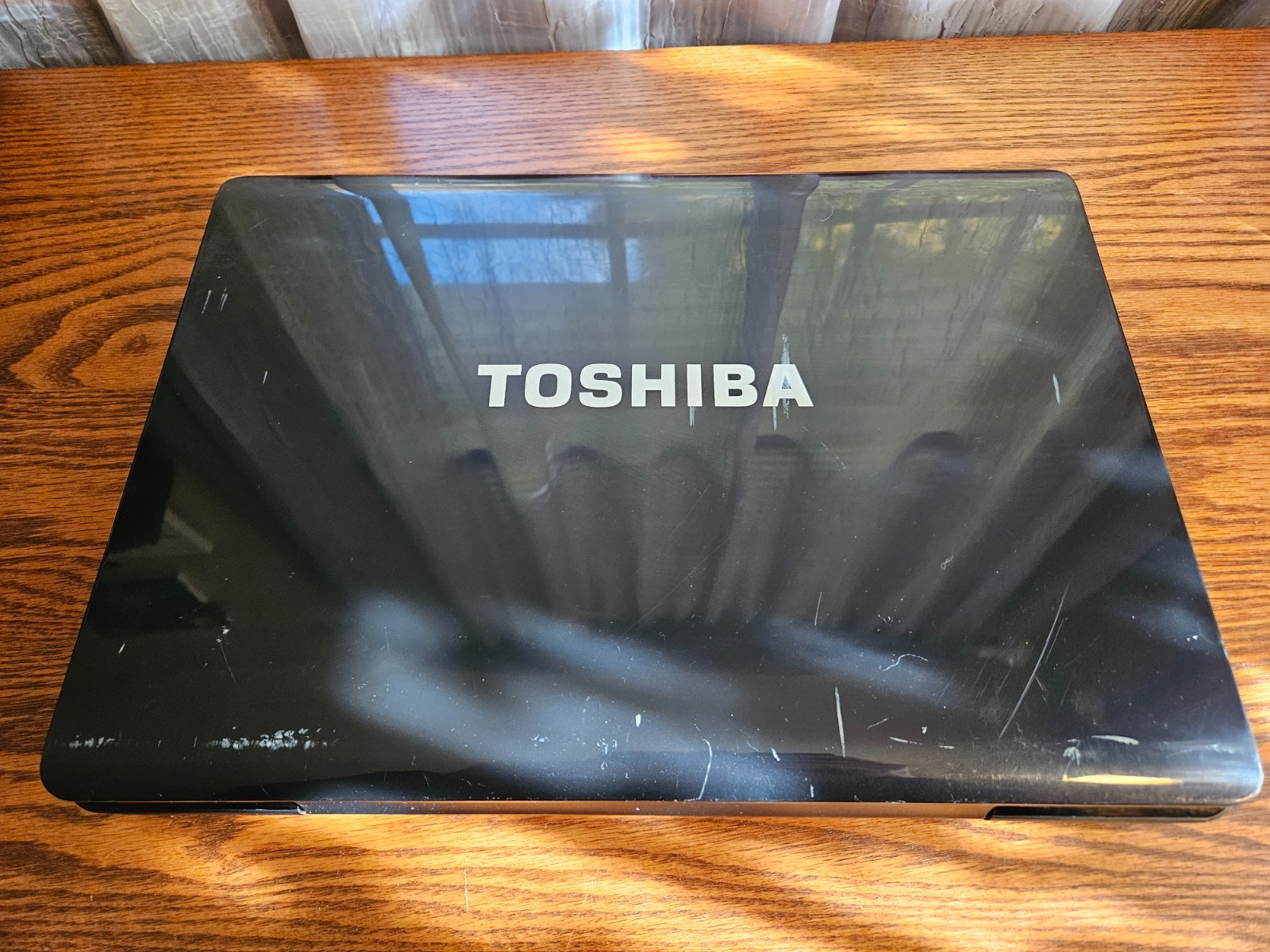 Toshiba Satellite Laptop P205-S6267 w/Power Adapter Working As Is No HDD