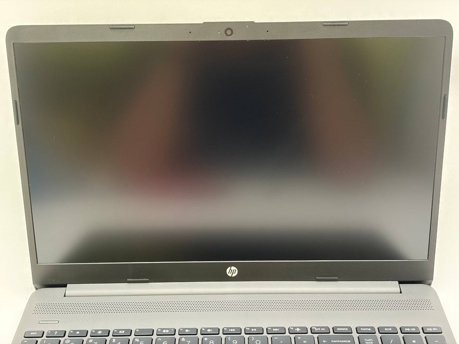 HP 250 G8 i5-1135G7@2.4GHz 16GB RAM 256GB SSD NO Batt Win 11 Pro No rubber fits