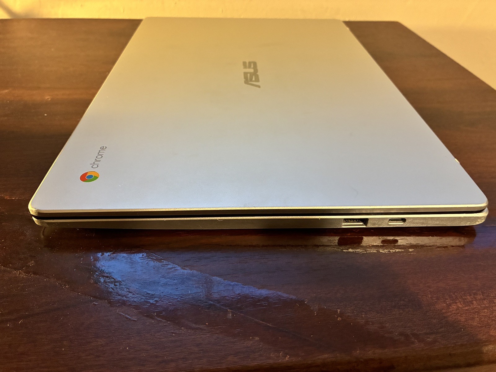 ASUS Chromebook C523NA-IH24T 15.6″ Intel Pentium N4200 4GB RAM 64GB eMMC *READ*
