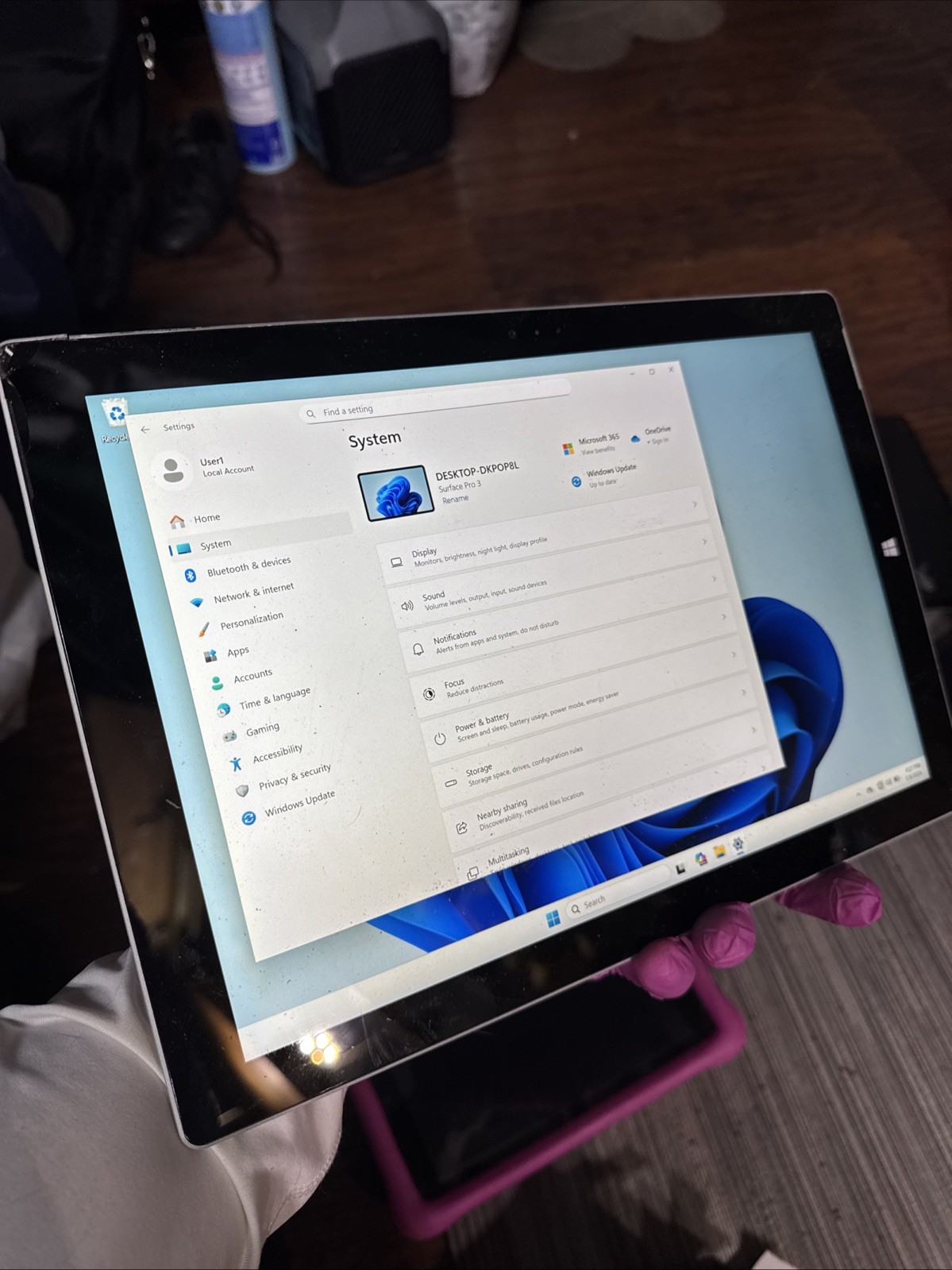 Microsoft Surface Pro 3 Intel Core i5-4300U @ 1.90 GHz 4GB RAM NETWORK ERROR