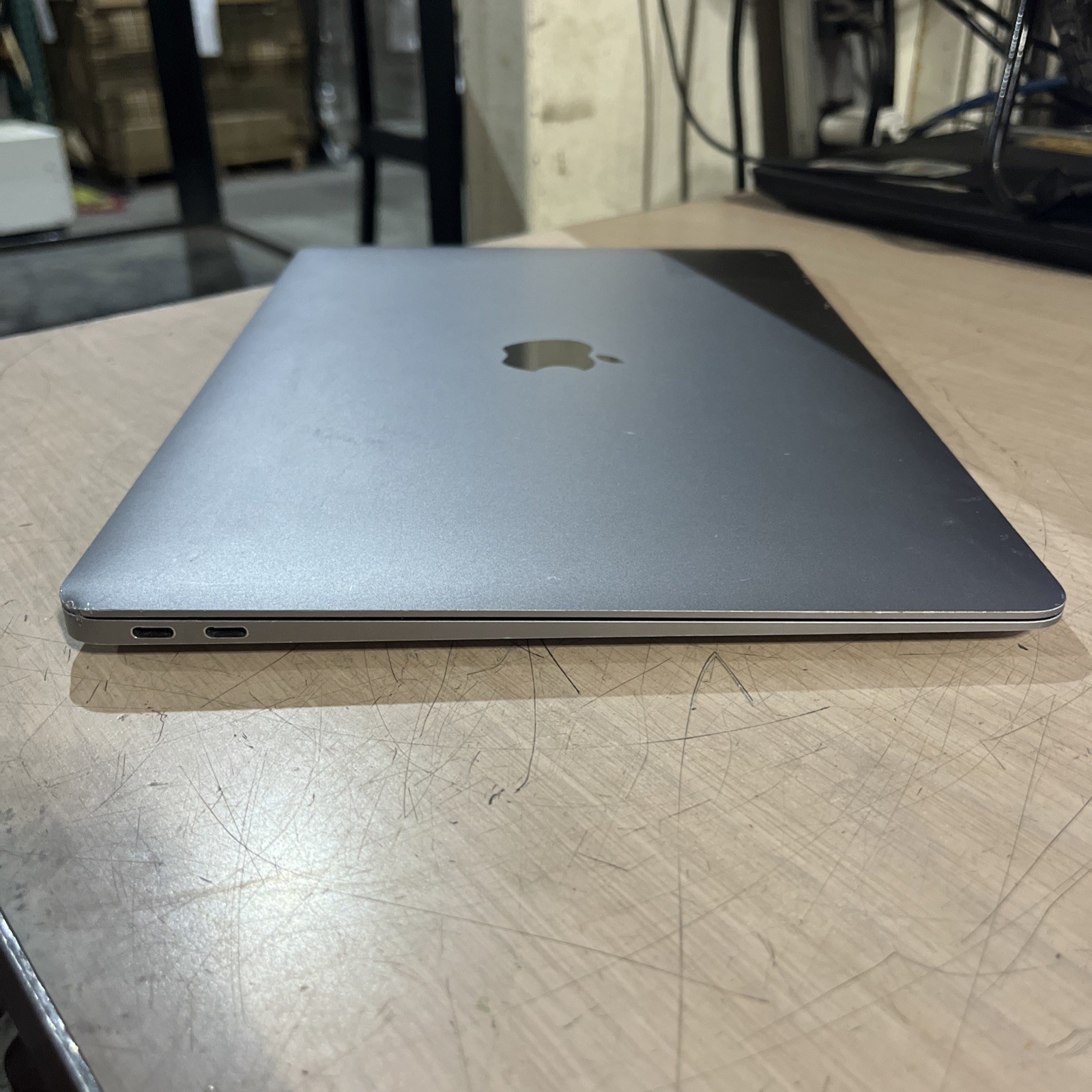 APPLE MACBOOK AIR 13″ SCISSOR, 2020 CORE I3-1000NG4 1.1GHZ 8GB RAM 256SSD –