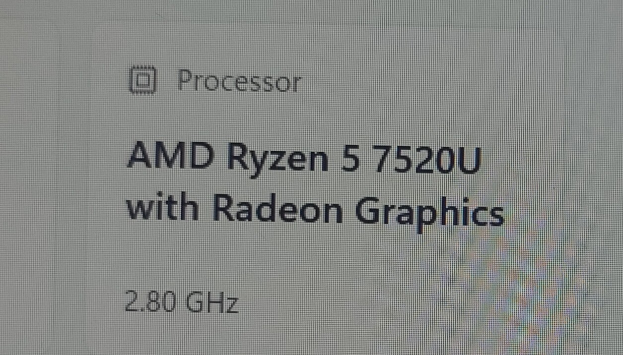 HP Laptop / 15-FC0146dx 15.6 in FHD IPS Ryzen 5 7520U 8GB 512GB SSD Win 11