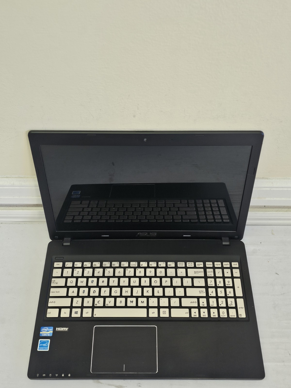ASUS Q500A Laptop – Intel i5-3230M – 6GB RAM – 500GB HDD – Windows 10 – Read
