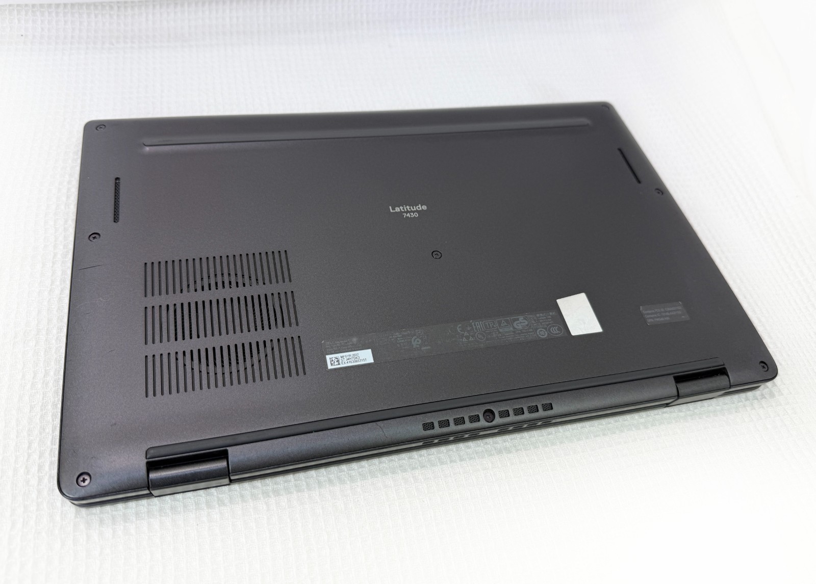 Dell Latitude 7410 14″ i5-10310U, 16GB, New 1TB NVME SSD, Webcam, Windows 11 Pro