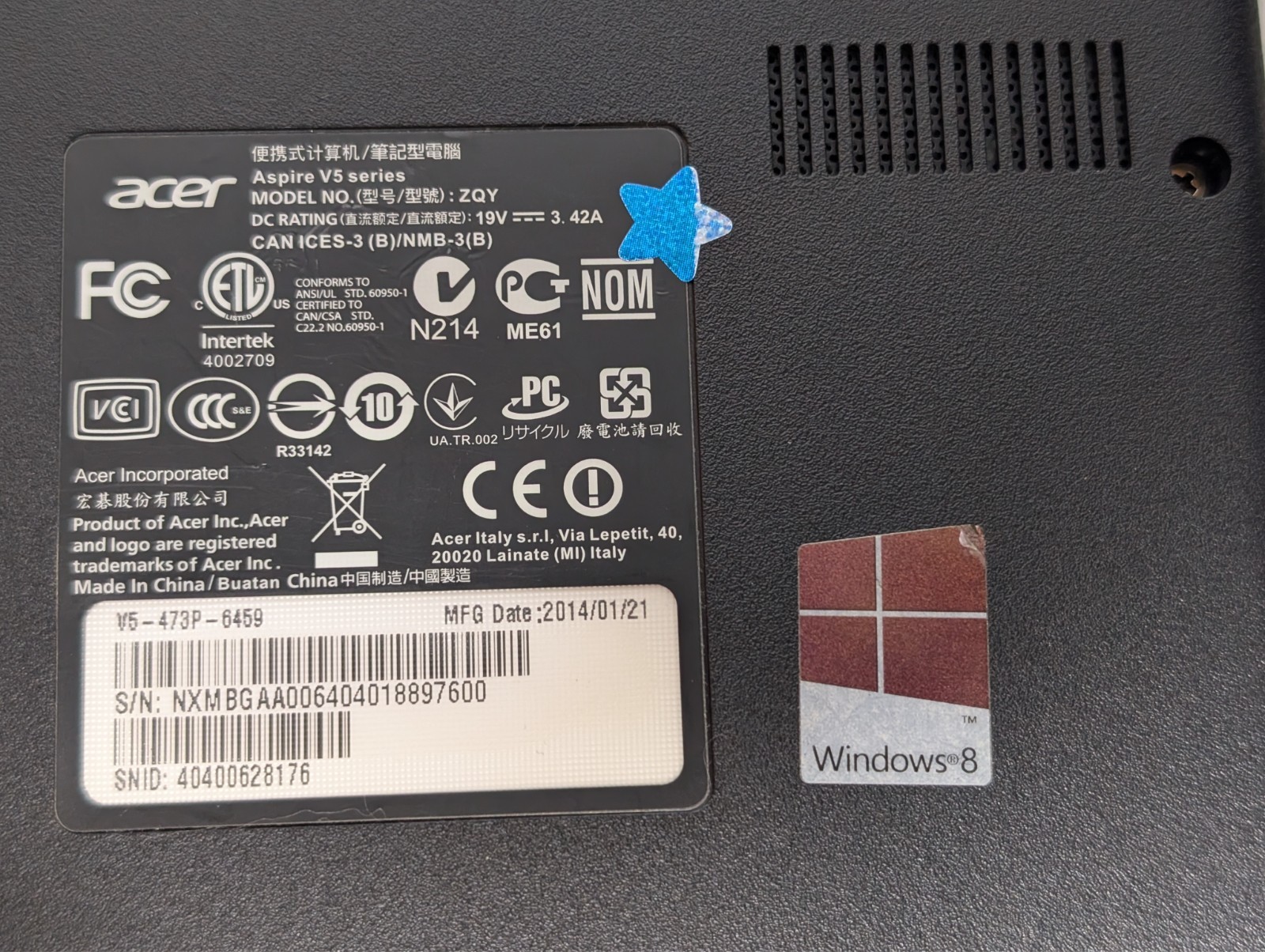 ACER Aspire v5 – 473P – 6459 laptop Windows 10 Home. See photo.