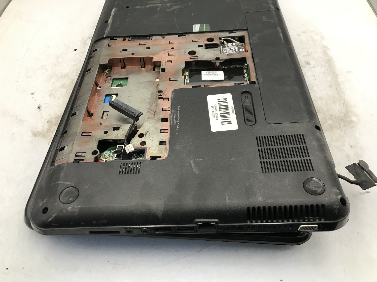 HP PAVILION G7 2247US – FOR PARTS/NO POWER – INTEL I3 3110M – NO RAM – READ – BB