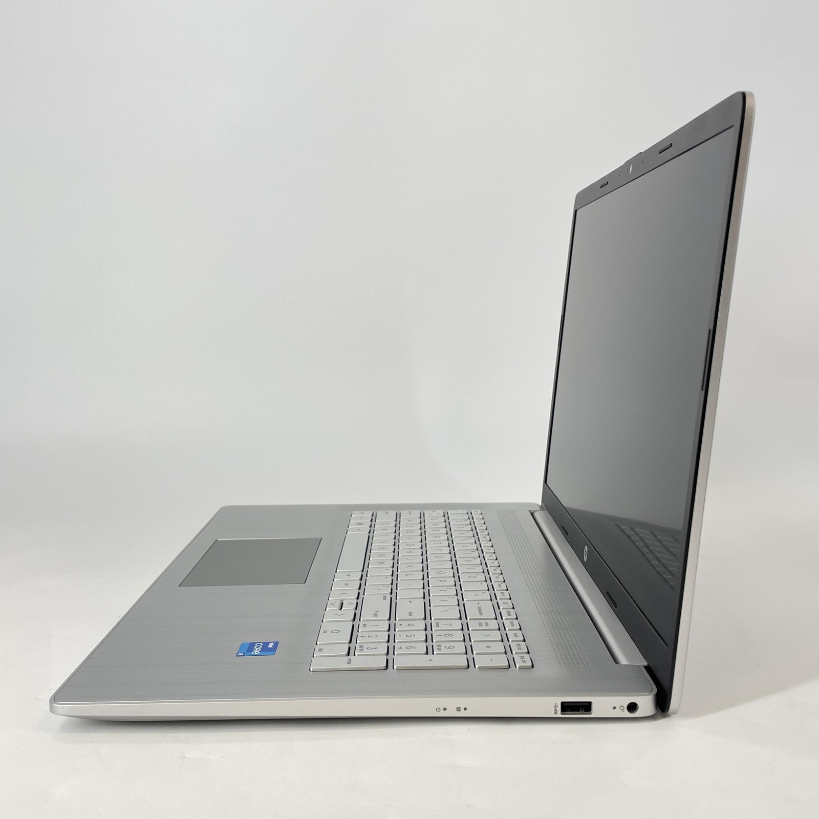 HP Laptop 17-cn0053cl 2021 Silver FHD i5-1135G7 2.40GHz 12GB 1TB HDD Excellent