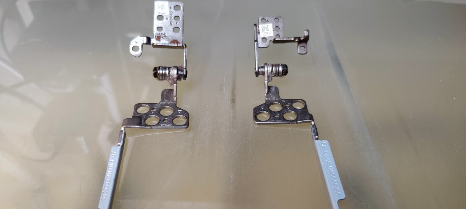 HP 14-R 240 G3 246 G3 14-N 14-G 14-Z CERNIERE HINGES AM14C000100 AM14C000200