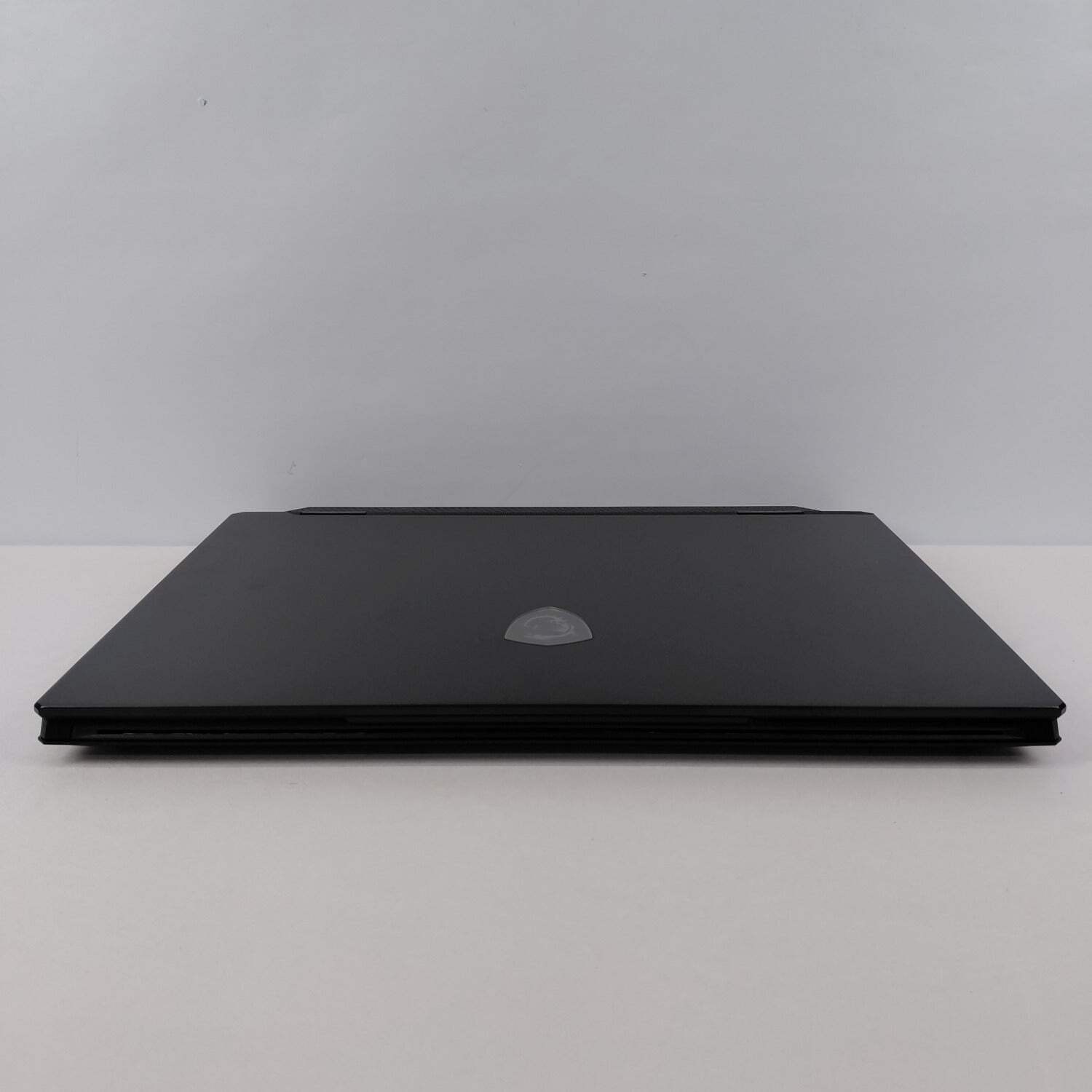 MSI Raider 18 HX A14VHG 18″ i9-14900HX 2.2GHz 32GB RAM 2TB GeForce RTX 4080