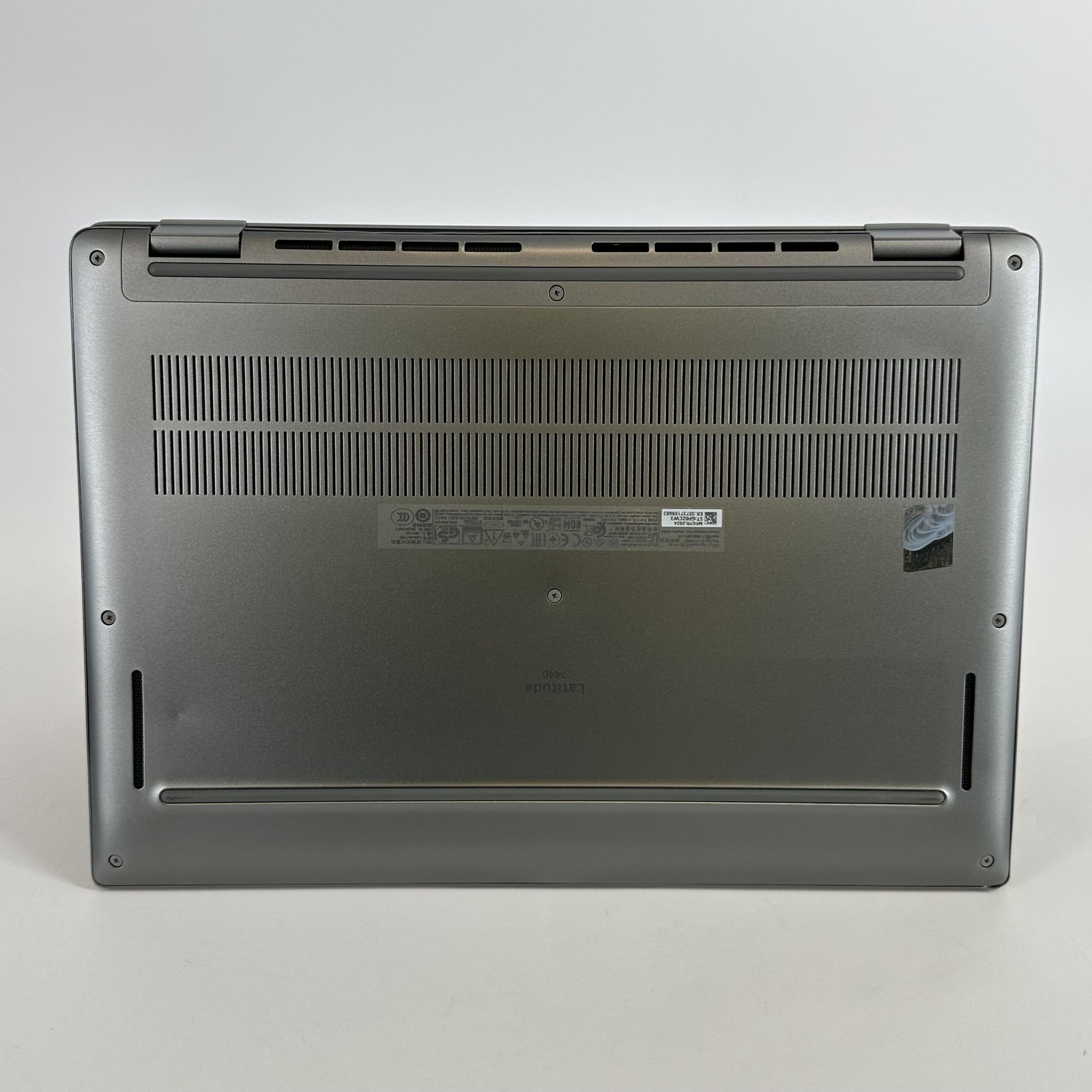 Dell Latitude 7440 14 QHD+ TOUCH 1.9 GHz i7-1370P 32GB 1TB SSD Good BENT FRAME